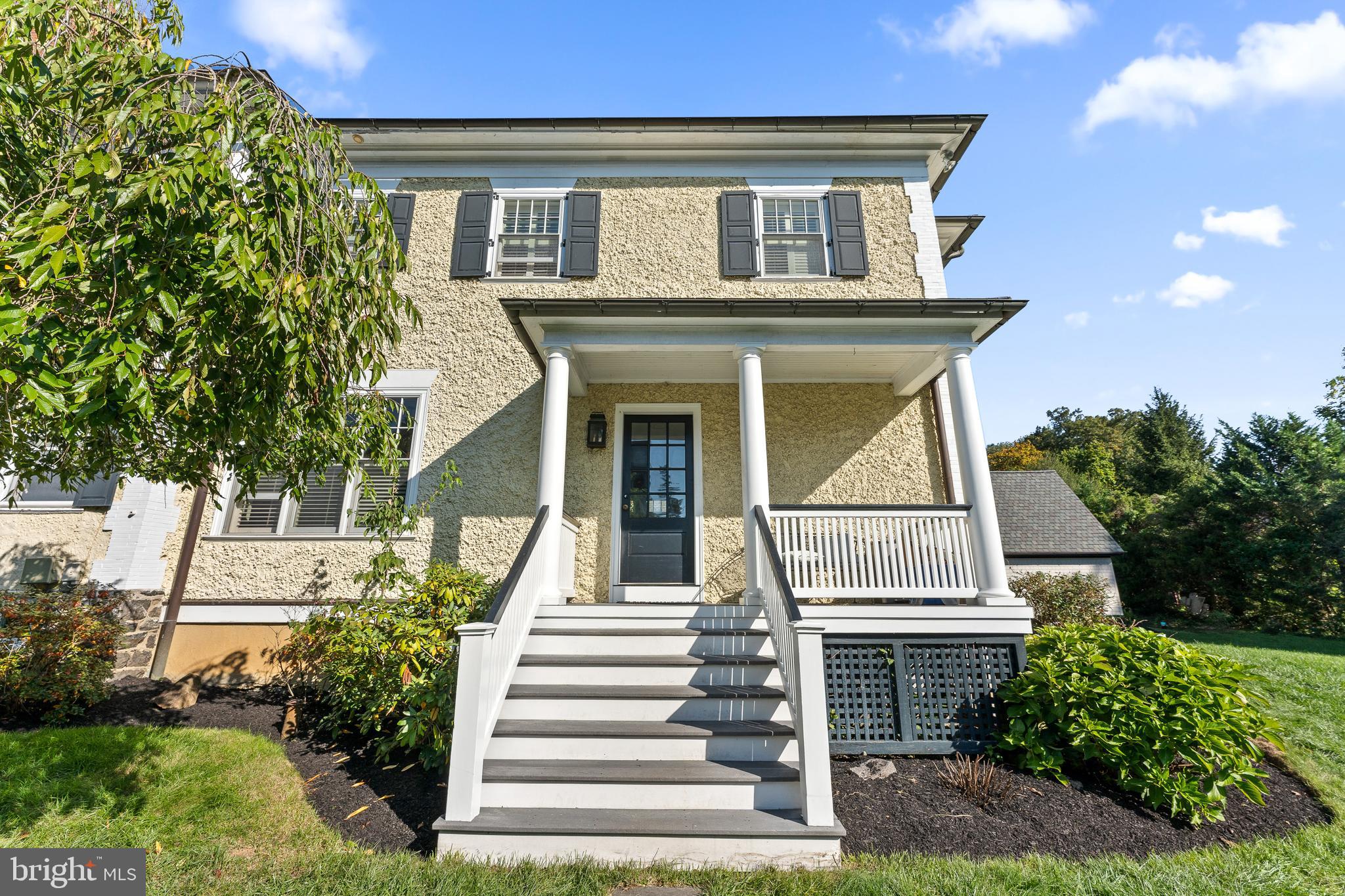 SOUTH WAYNE - Residential