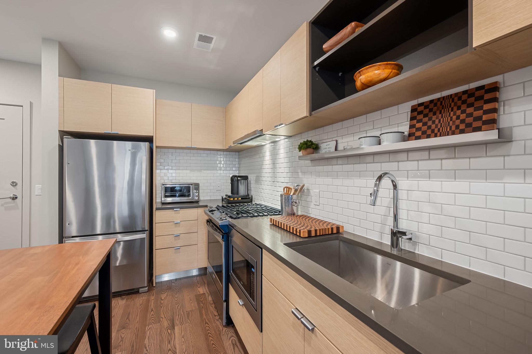 CROWN FARM - Residential