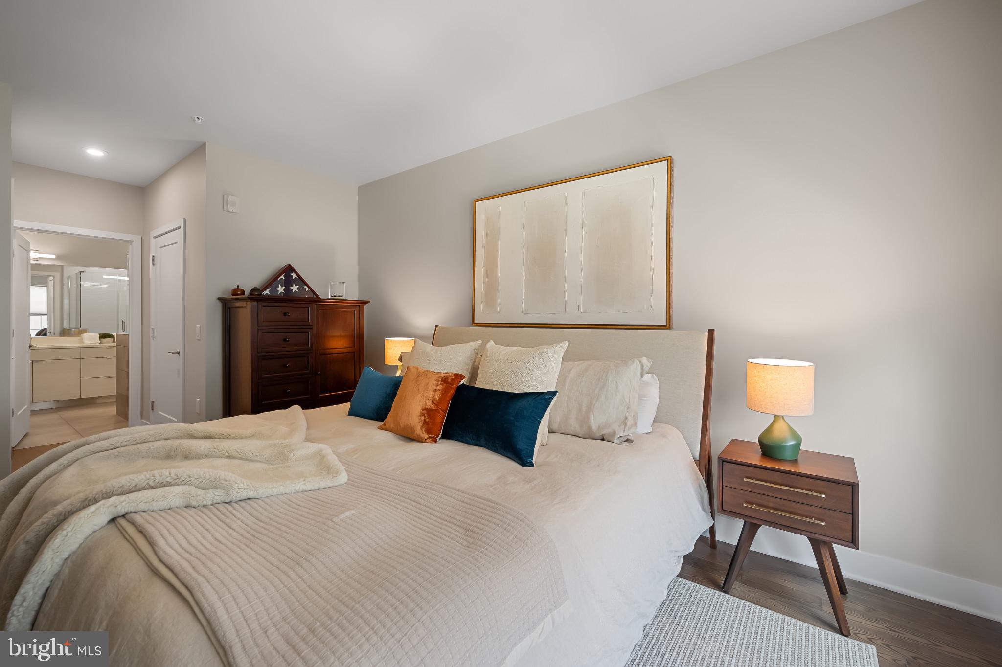 CROWN FARM - Residential