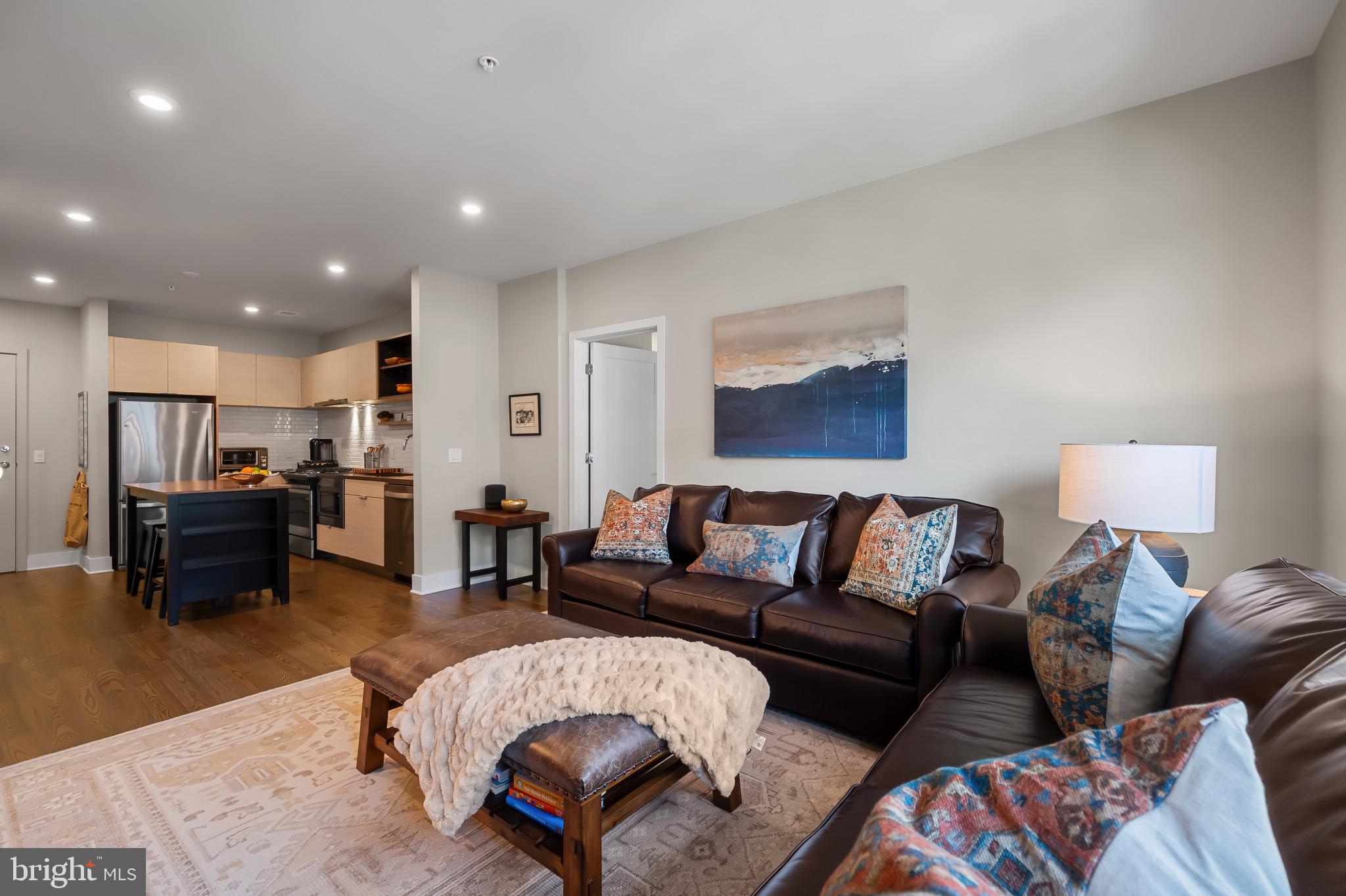 CROWN FARM - Residential