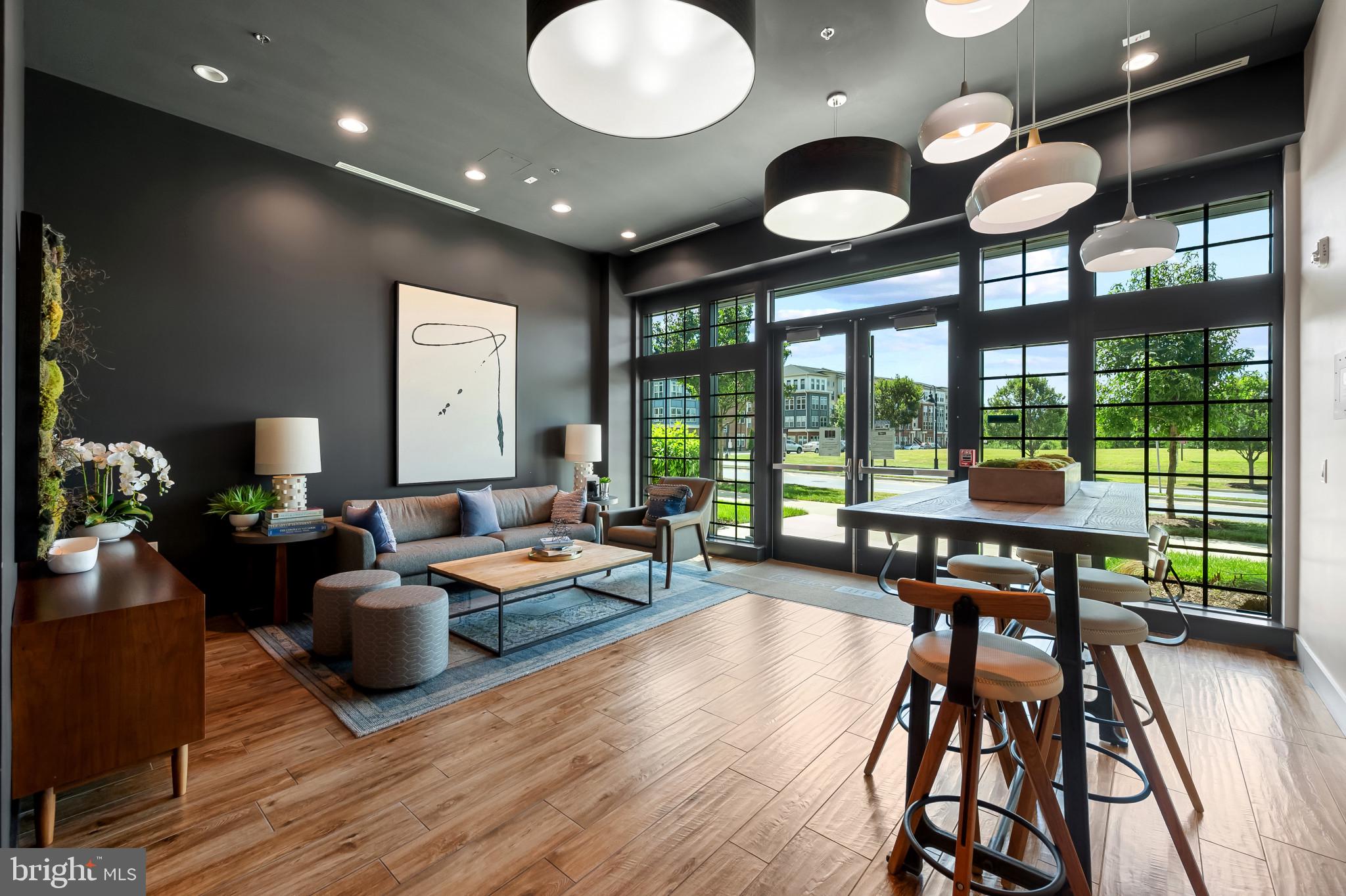 CROWN FARM - Residential