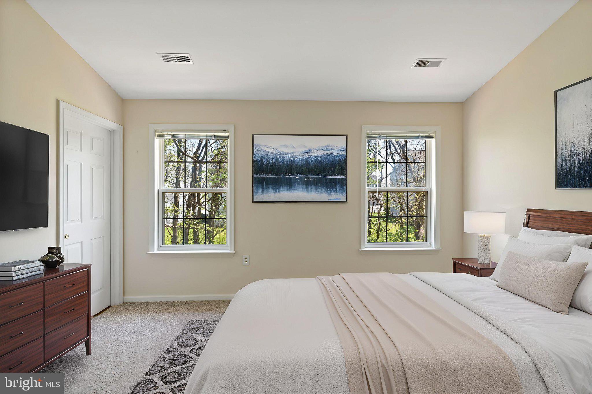 LAUREL RIDGE - Residential