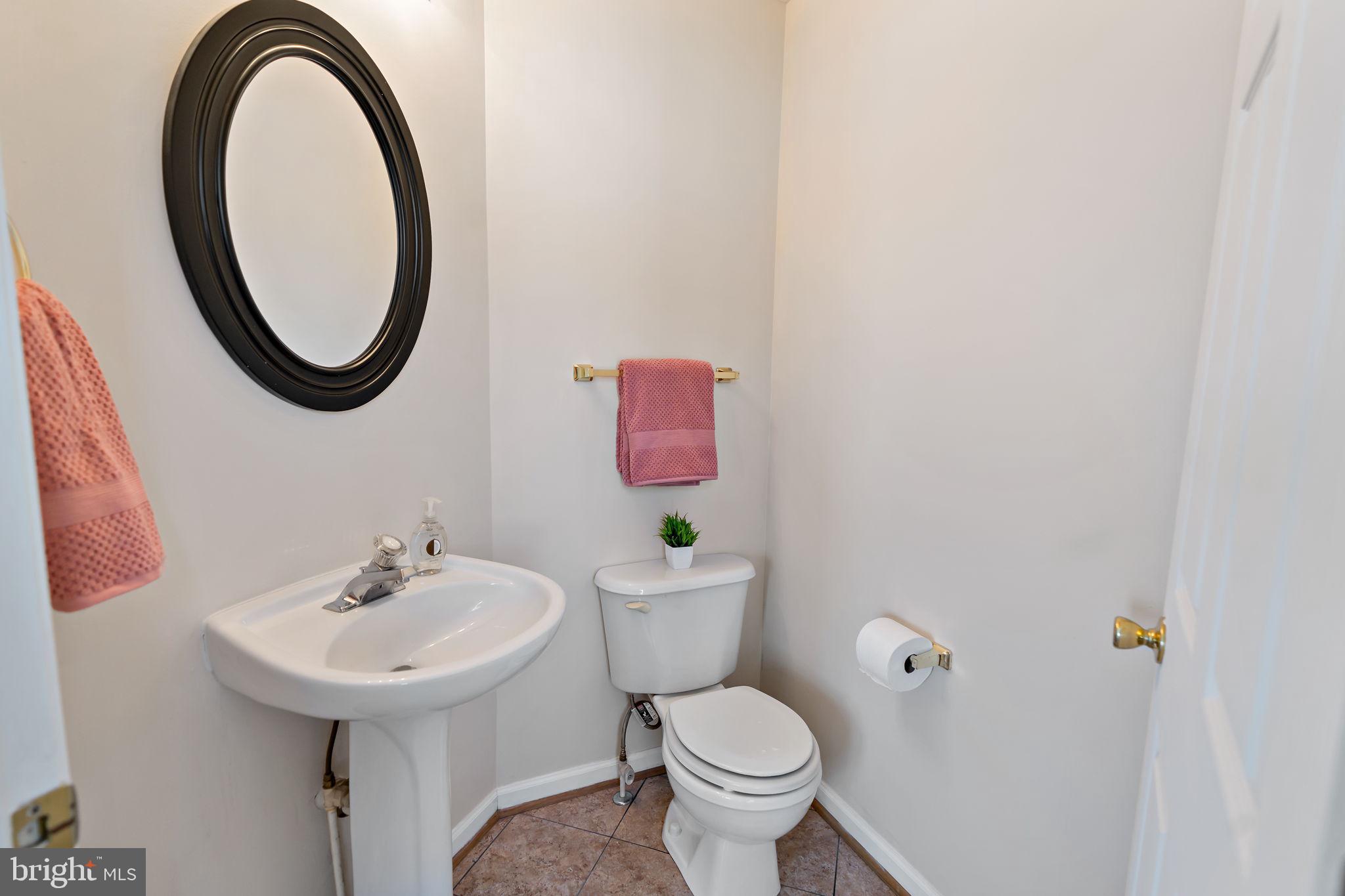 LAUREL RIDGE - Residential