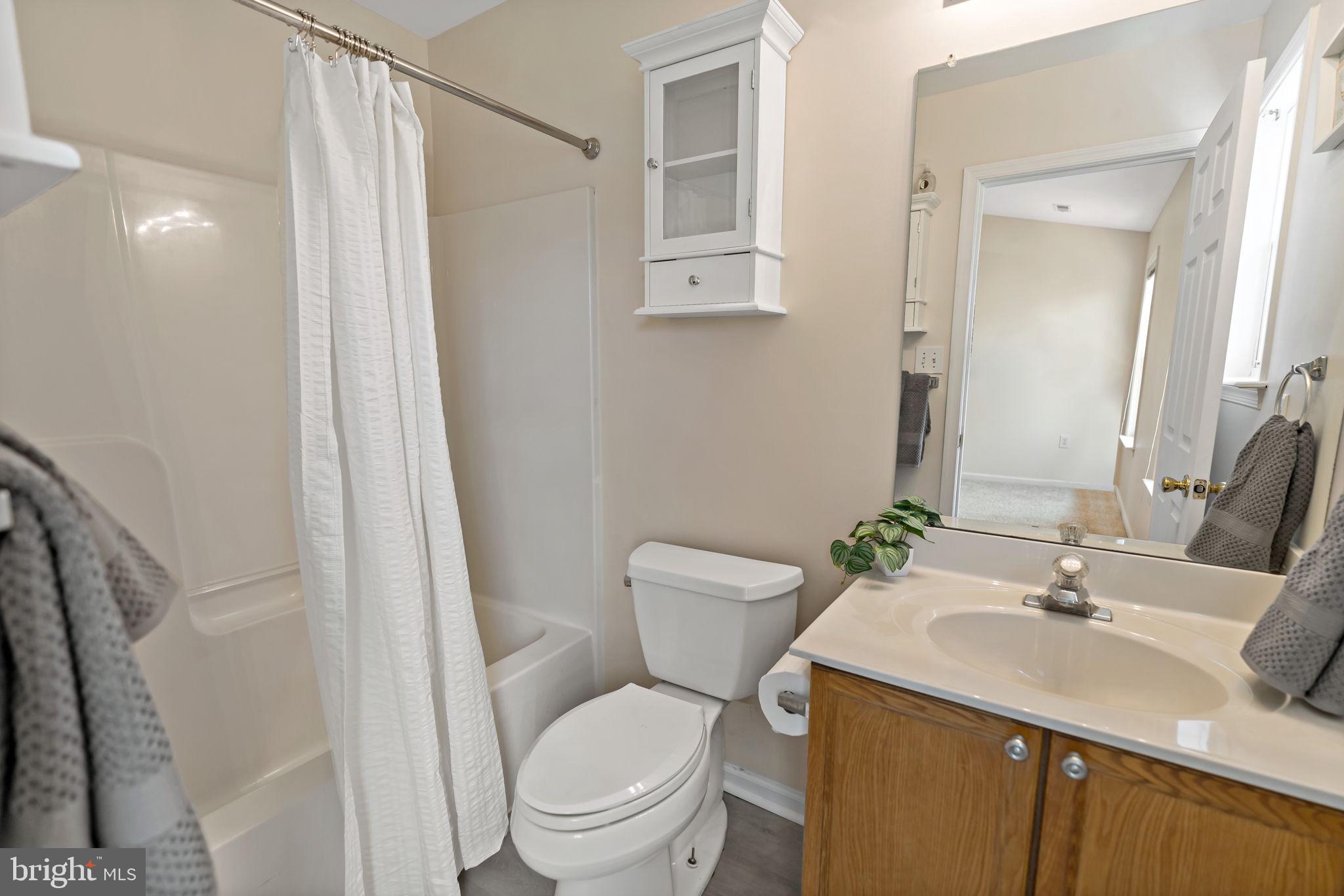 LAUREL RIDGE - Residential