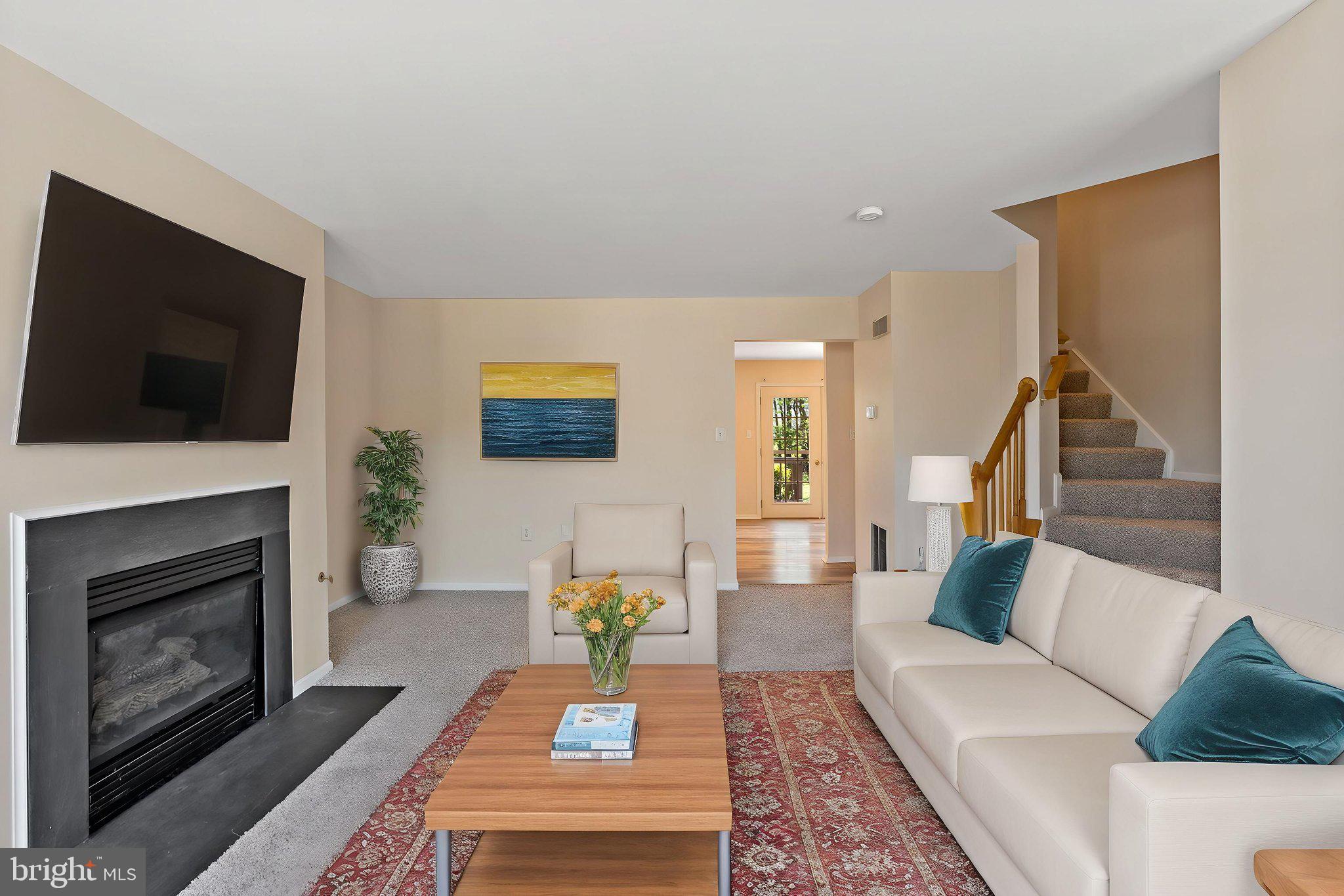 LAUREL RIDGE - Residential