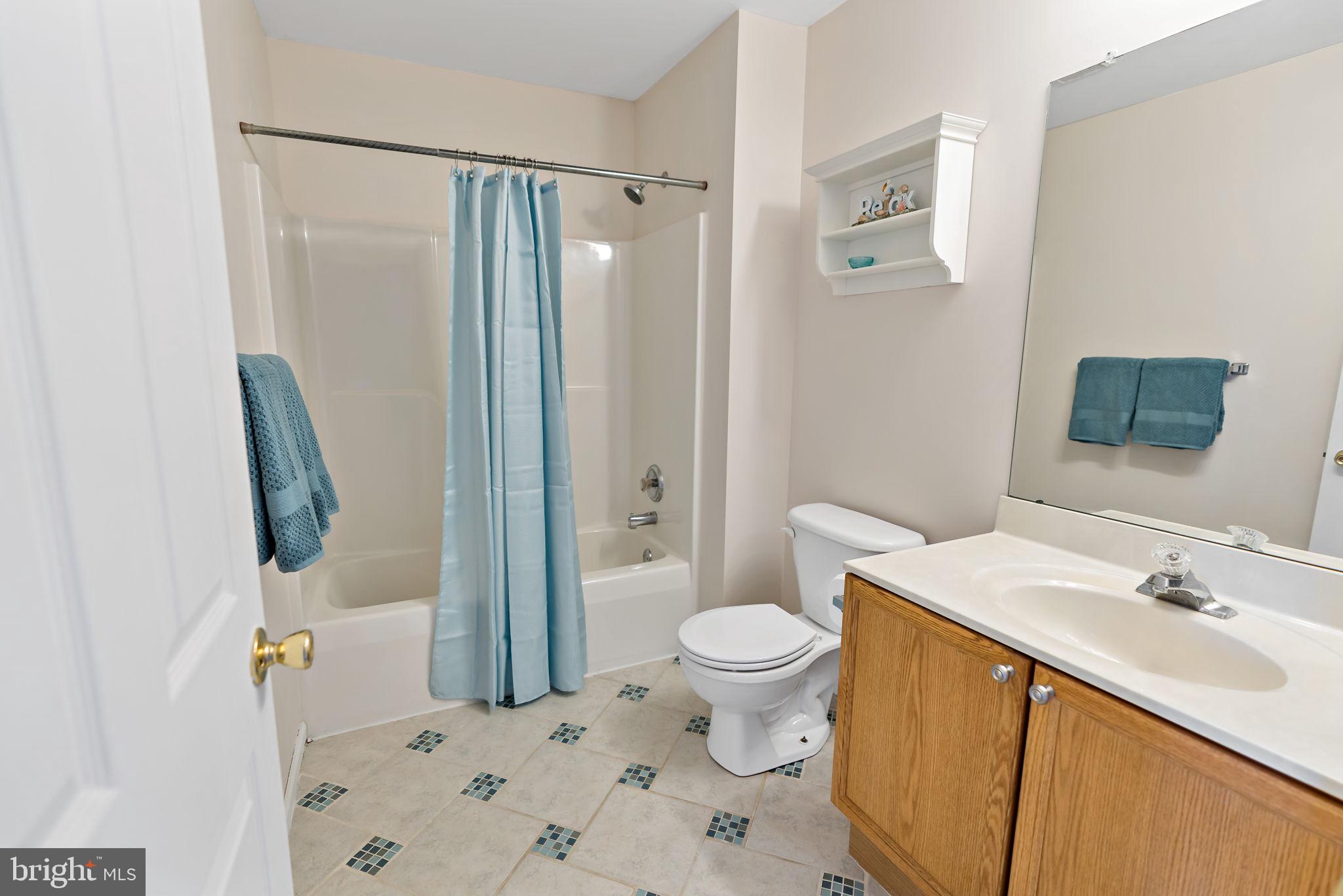 LAUREL RIDGE - Residential