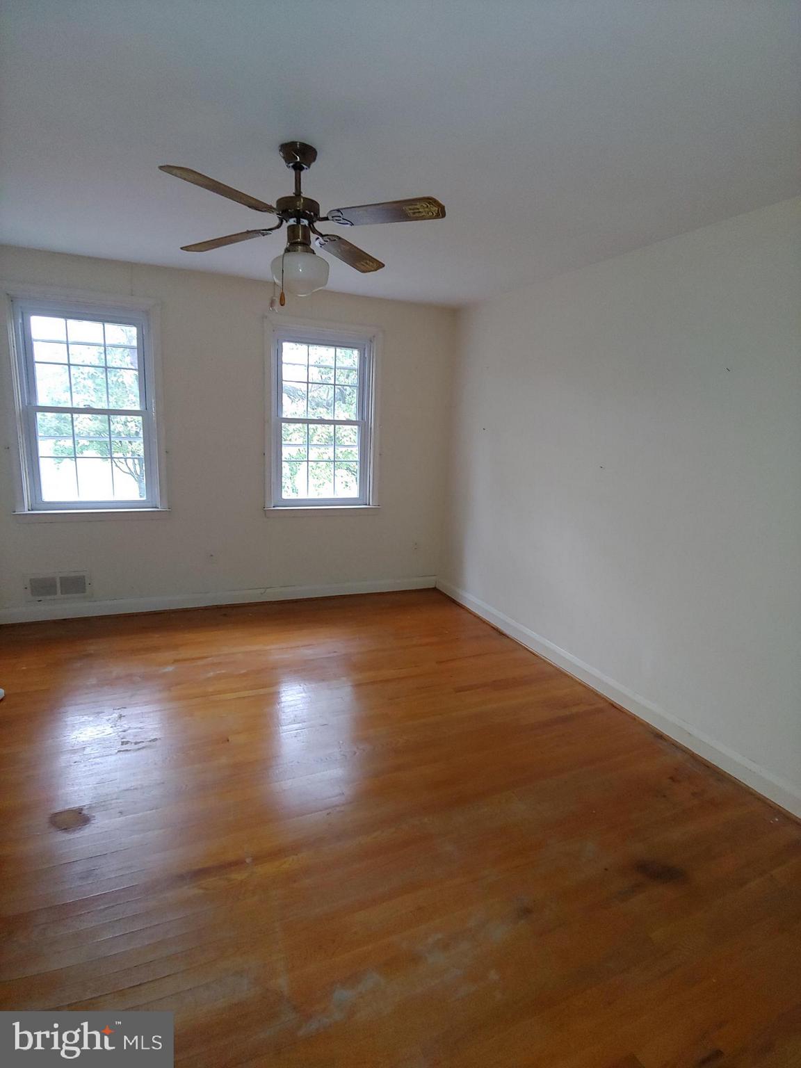 LOCH RAVEN MANOR - Residential