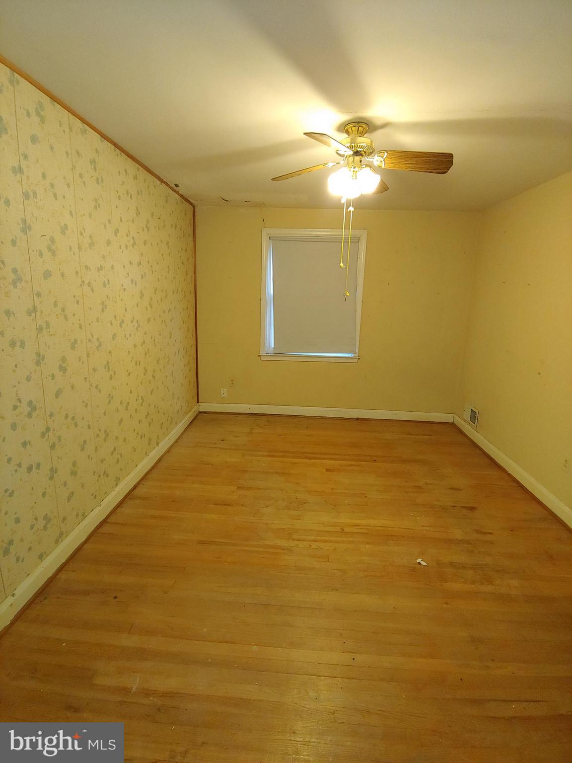 LOCH RAVEN MANOR - Residential