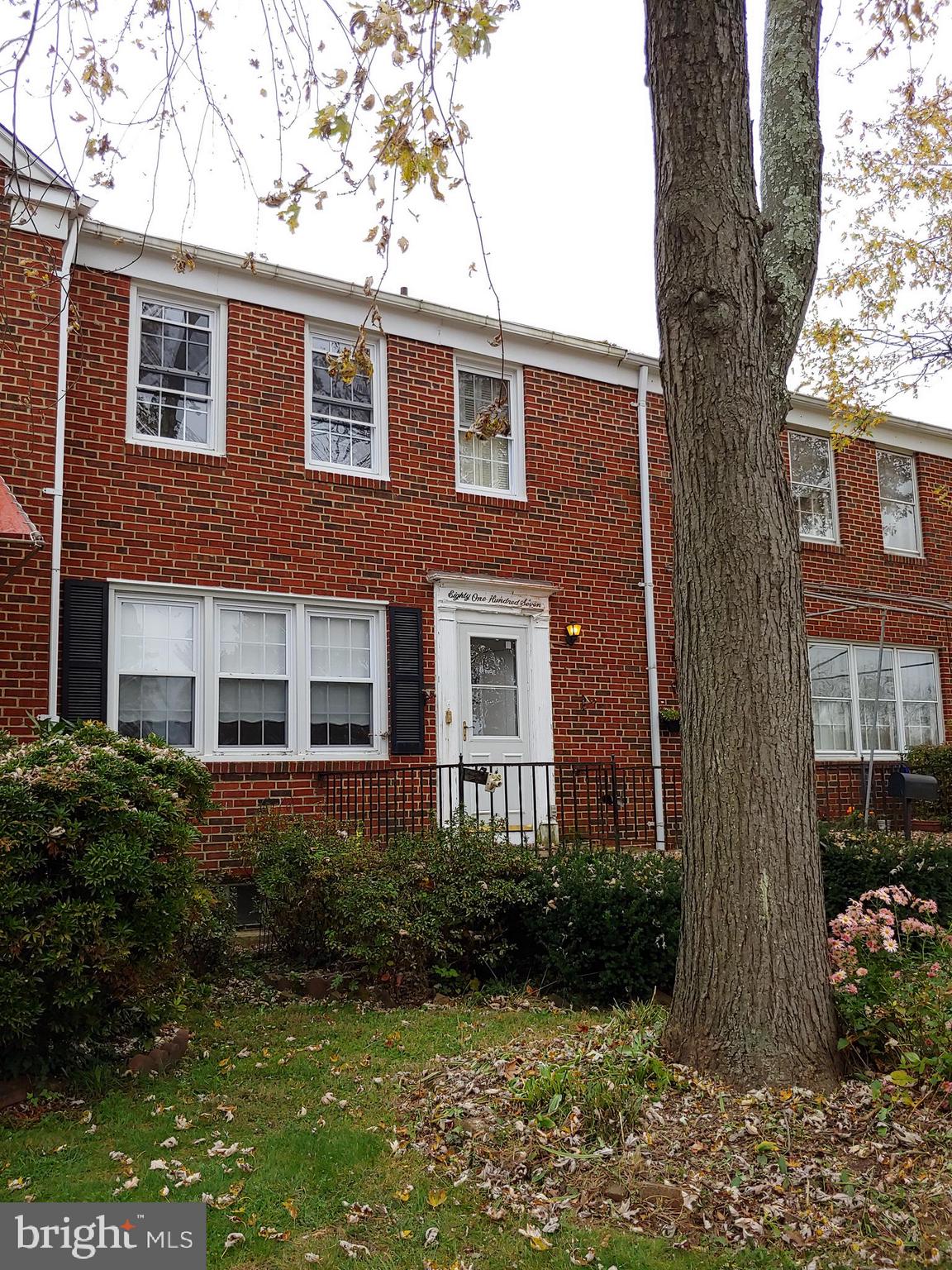 LOCH RAVEN MANOR - Residential