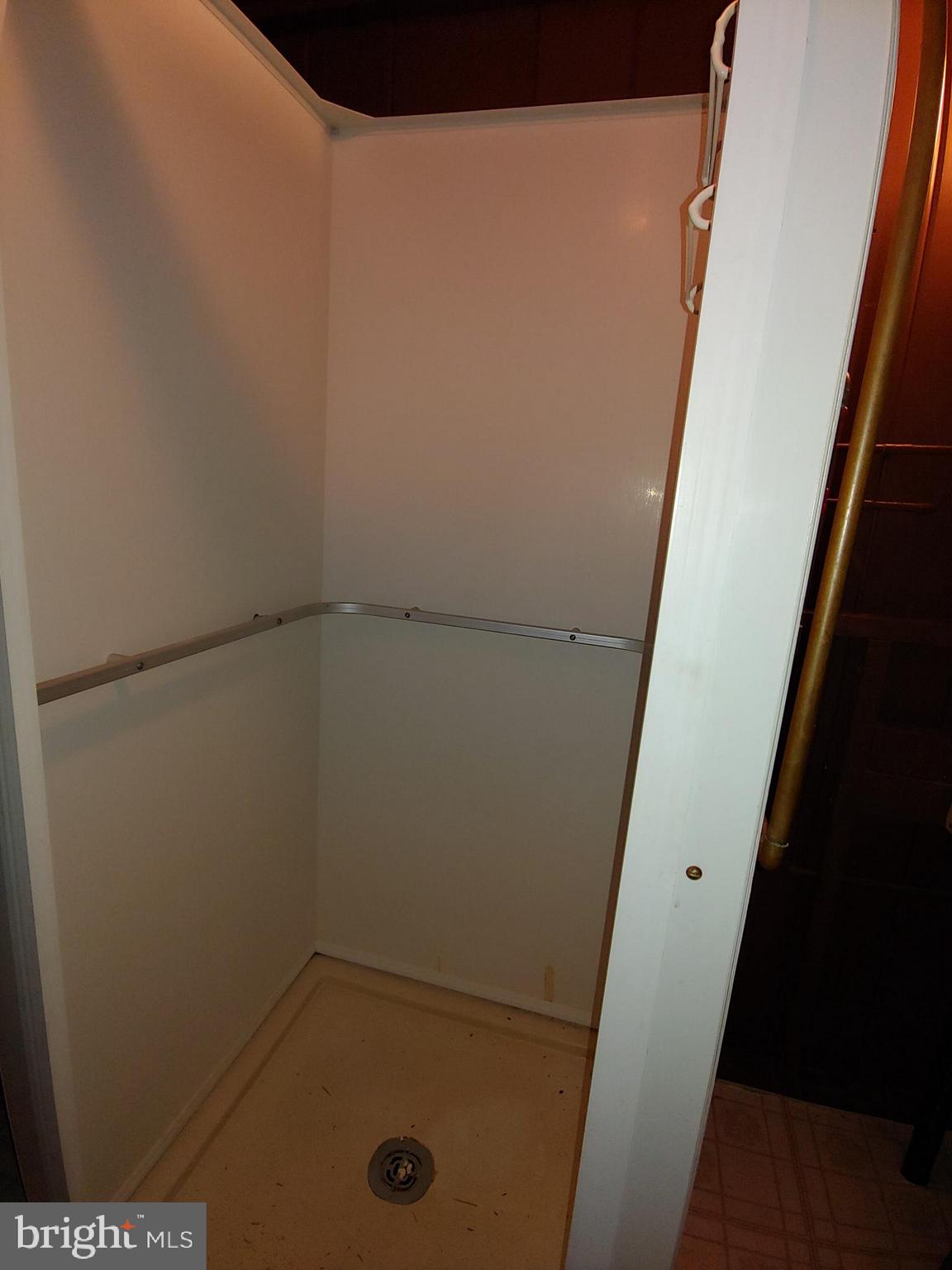 LOCH RAVEN MANOR - Residential