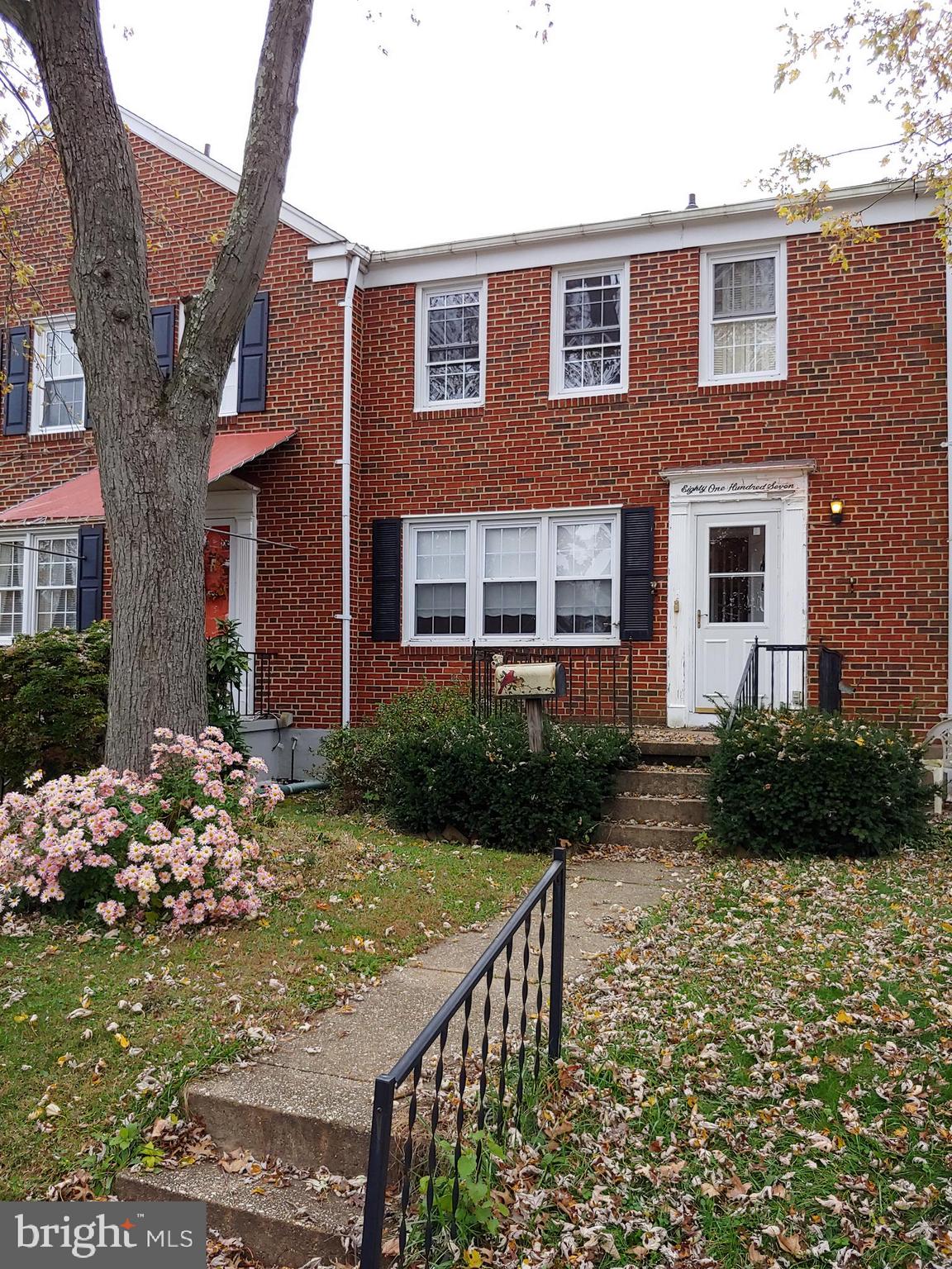 LOCH RAVEN MANOR - Residential