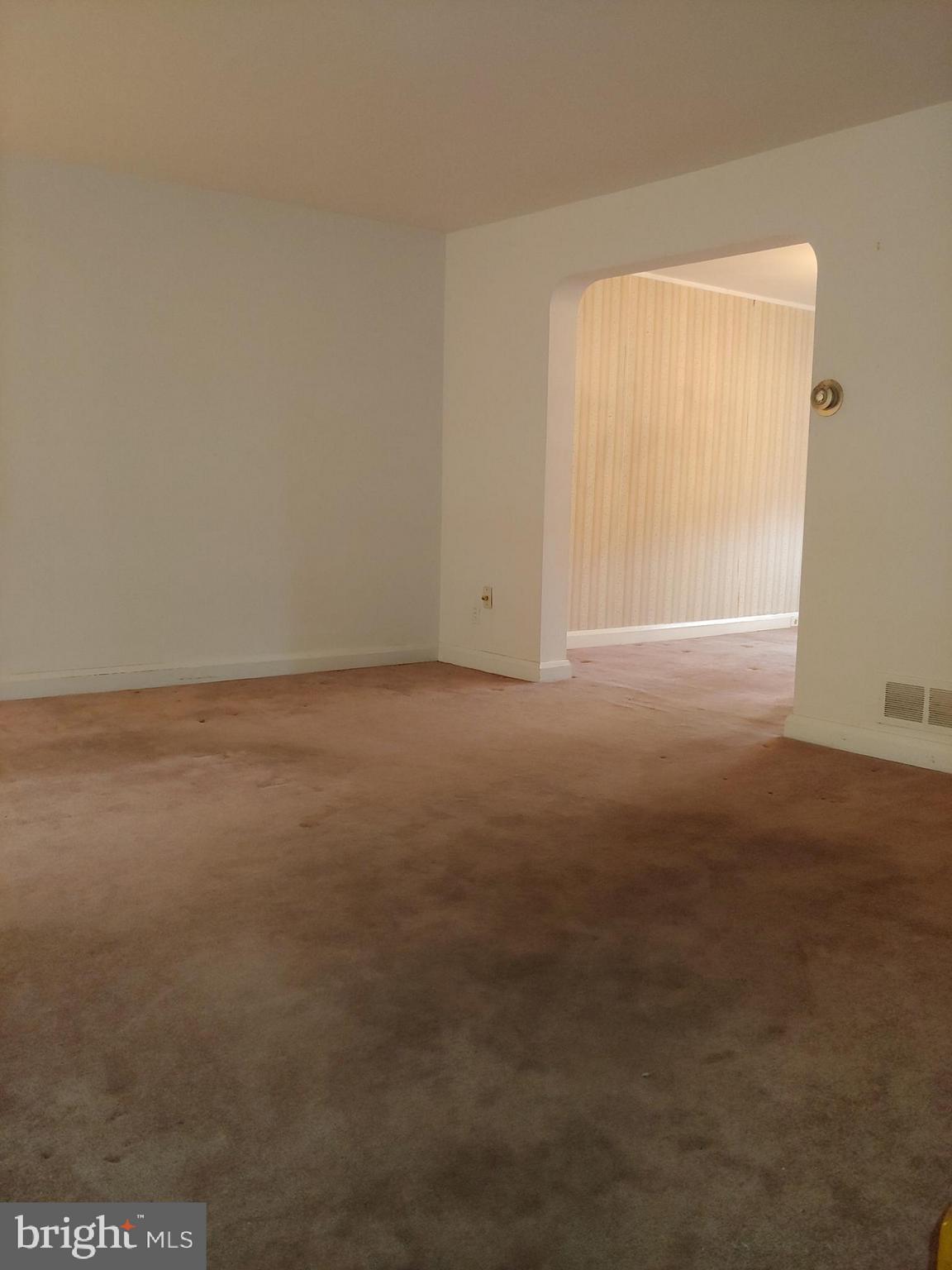 LOCH RAVEN MANOR - Residential