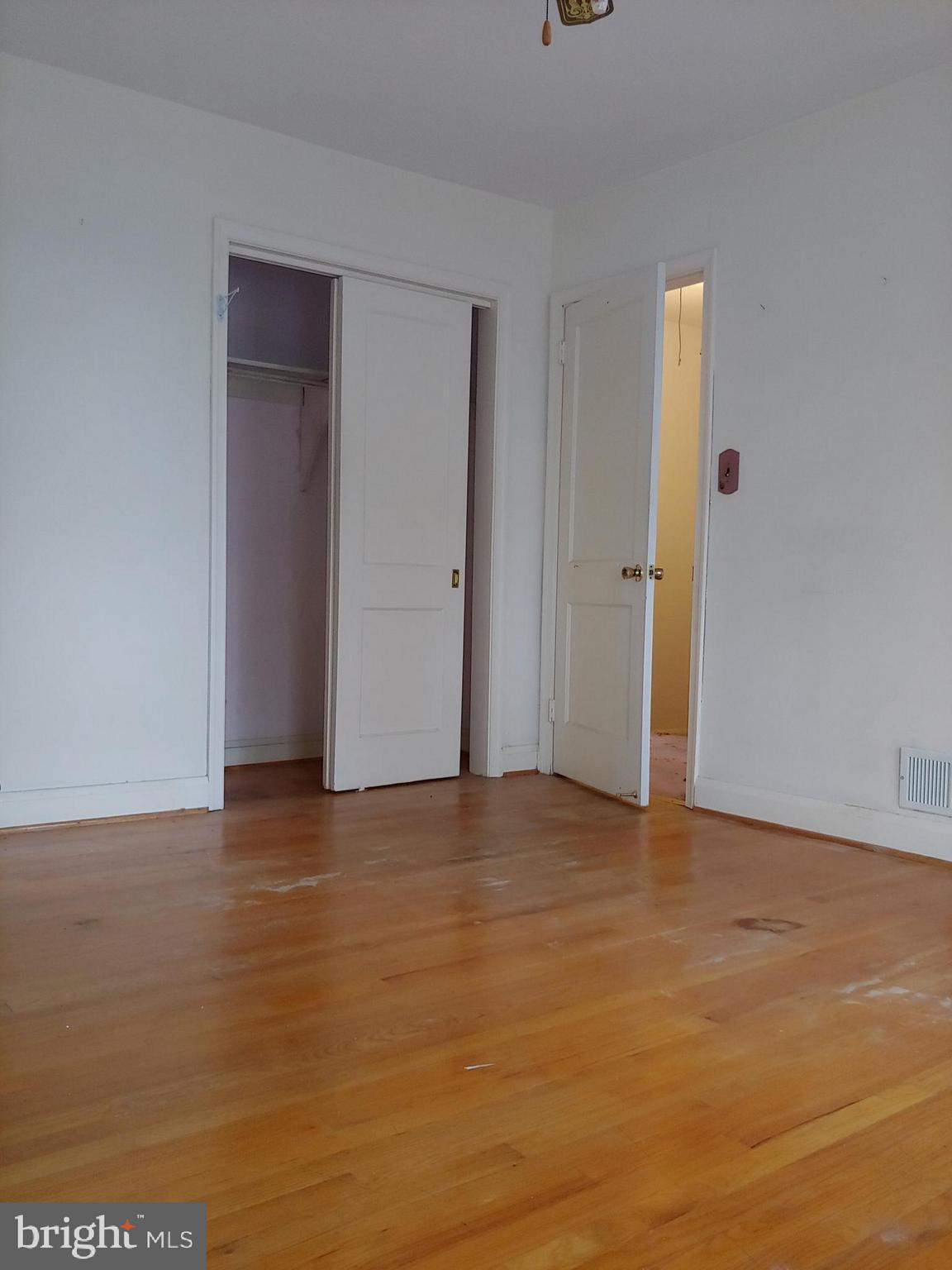 LOCH RAVEN MANOR - Residential