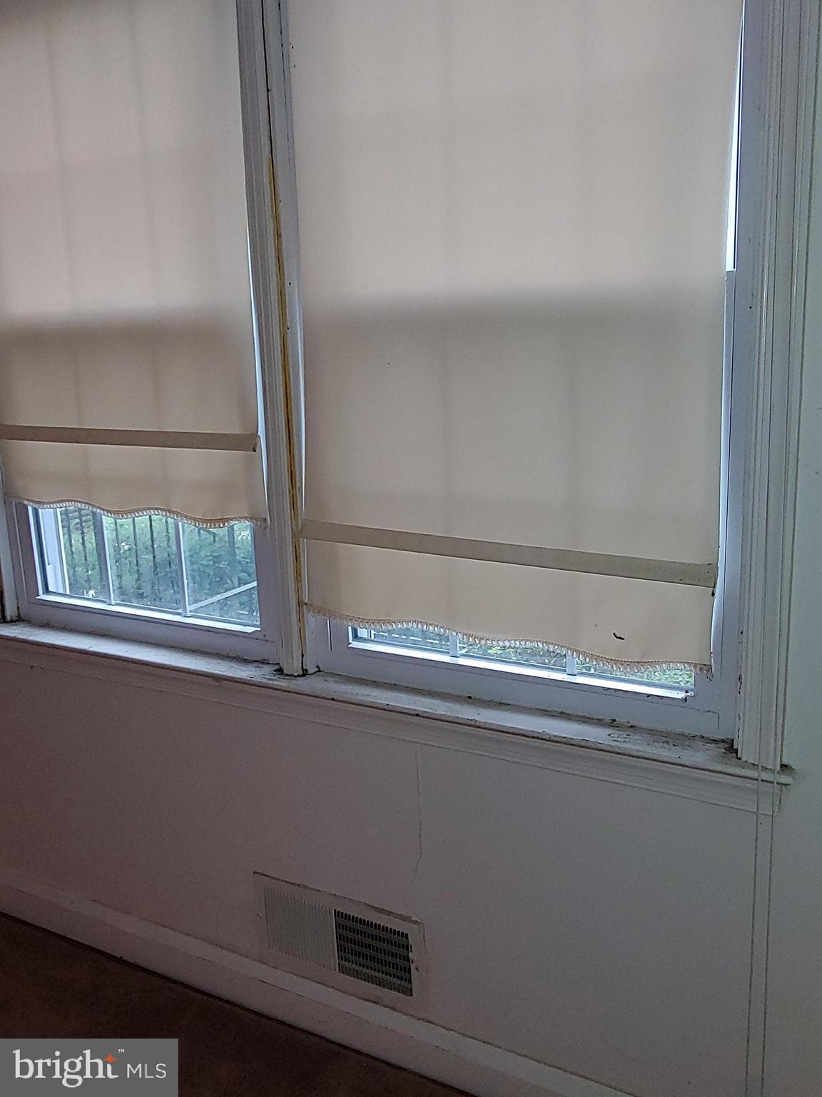 LOCH RAVEN MANOR - Residential