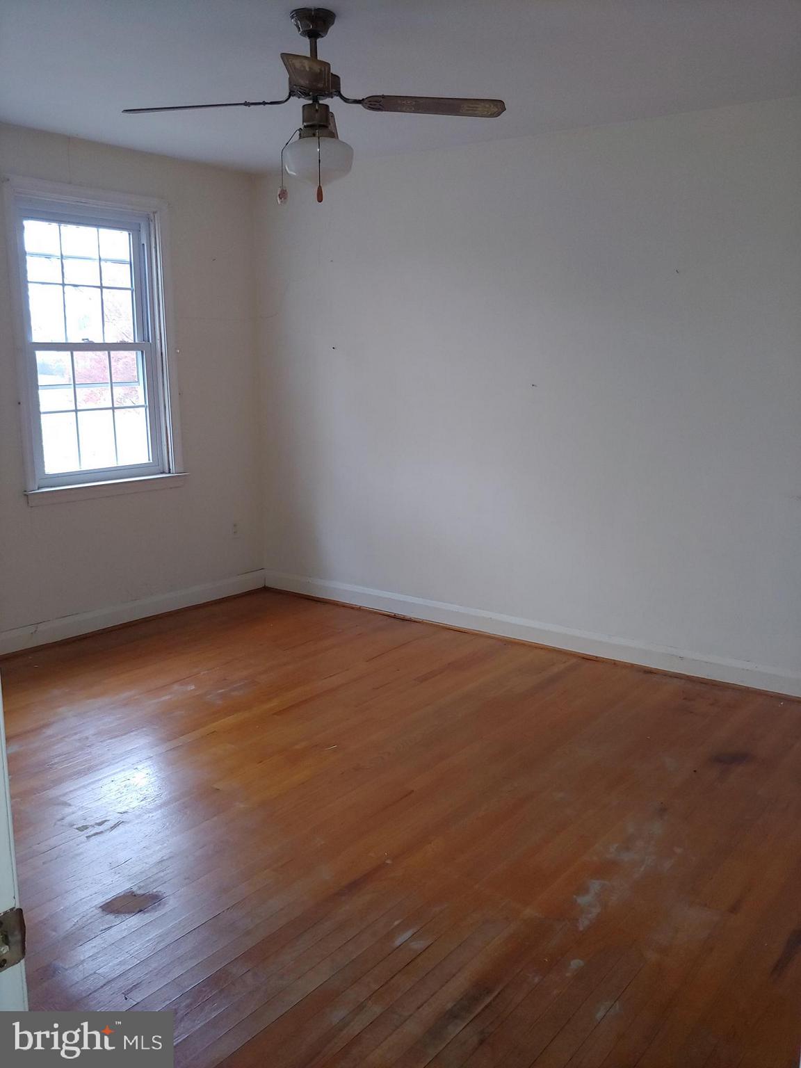 LOCH RAVEN MANOR - Residential