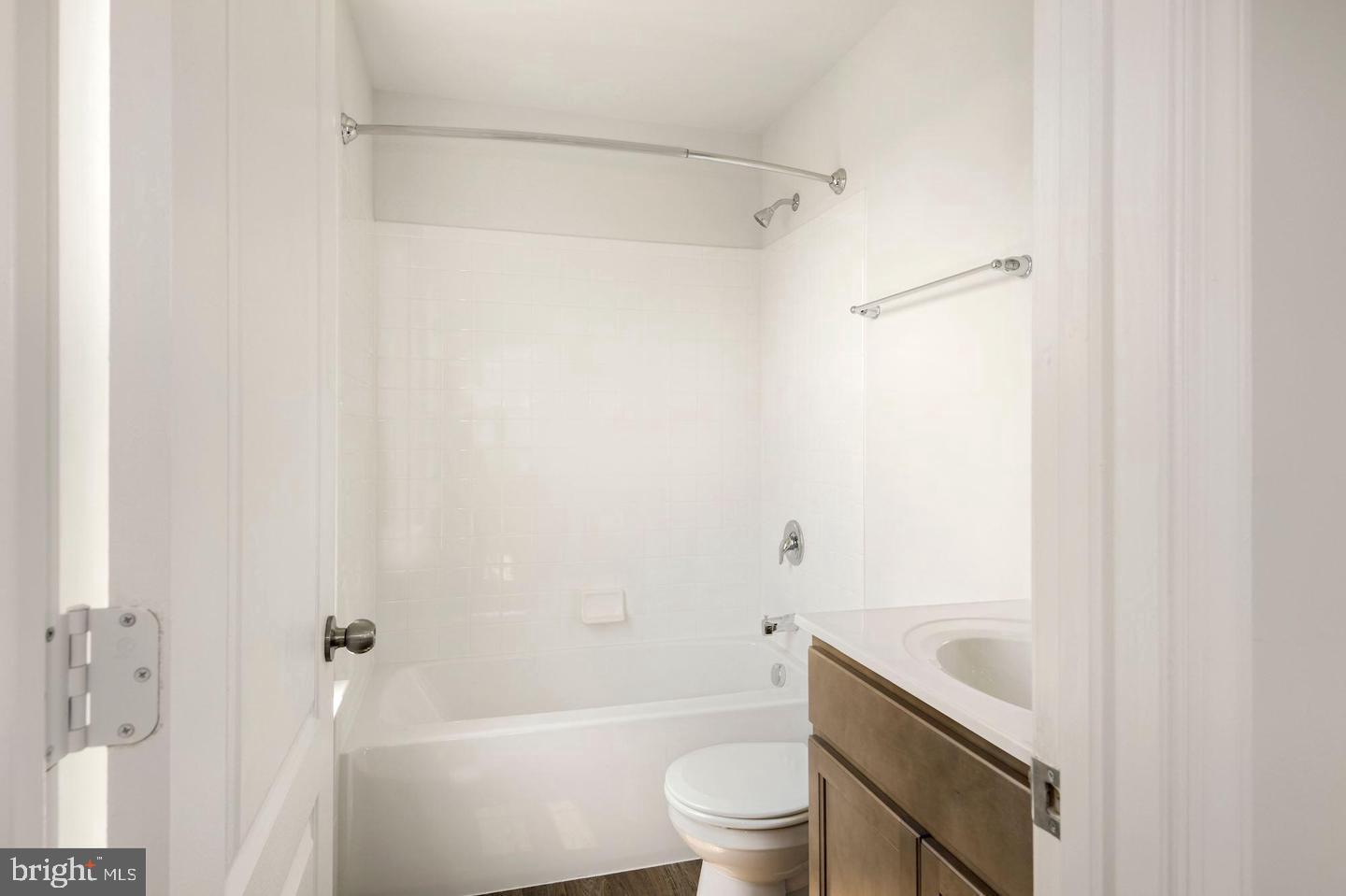 MEADE'S CROSSING - Residential