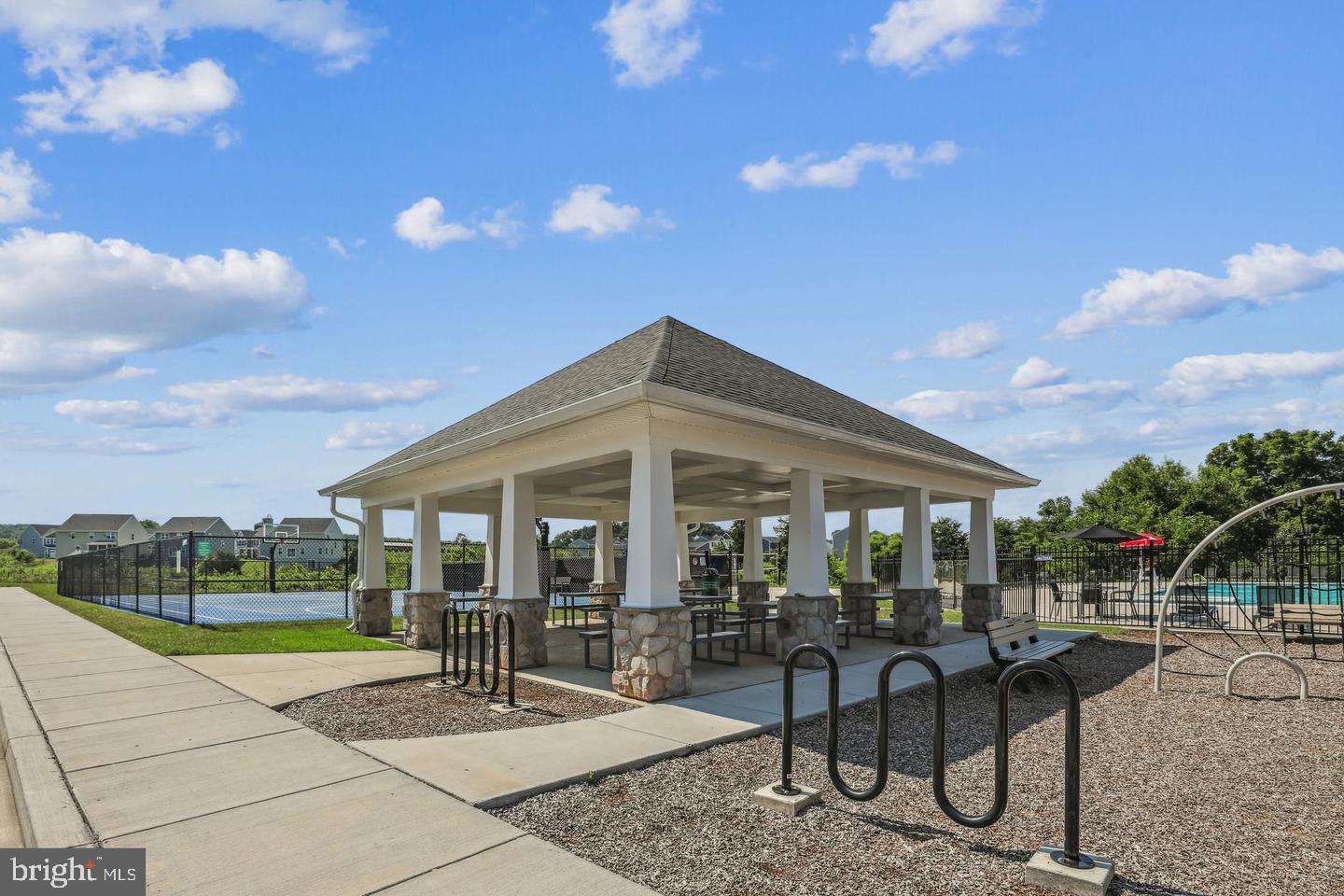 MEADE'S CROSSING - Residential