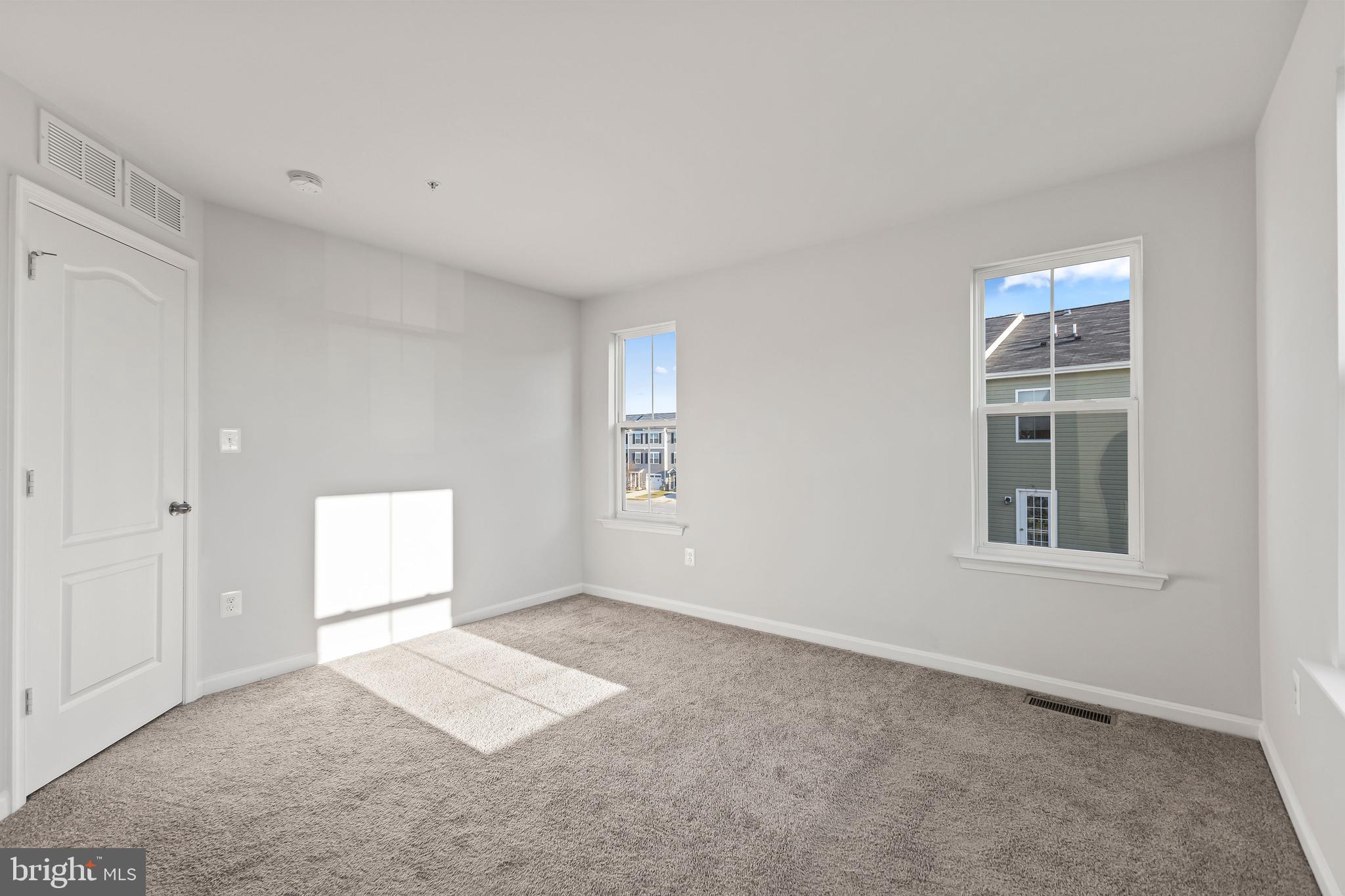 MEADE'S CROSSING - Residential