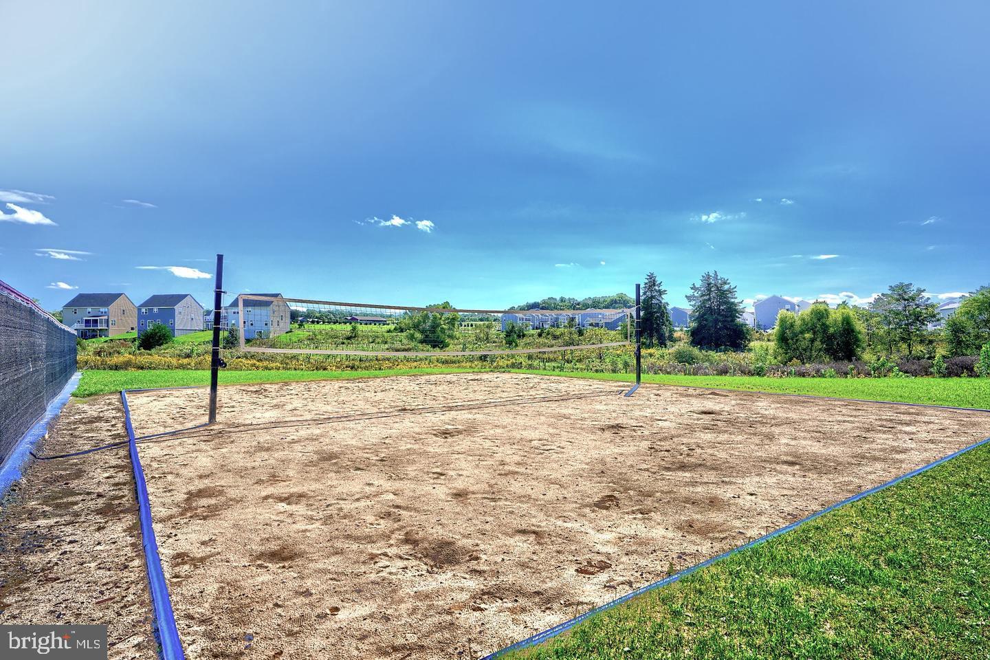 MEADE'S CROSSING - Residential