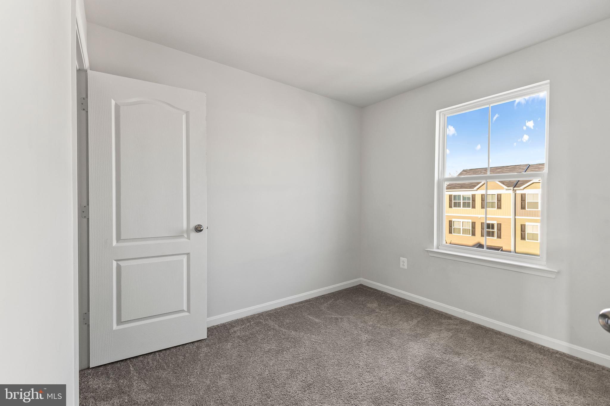 MEADE'S CROSSING - Residential