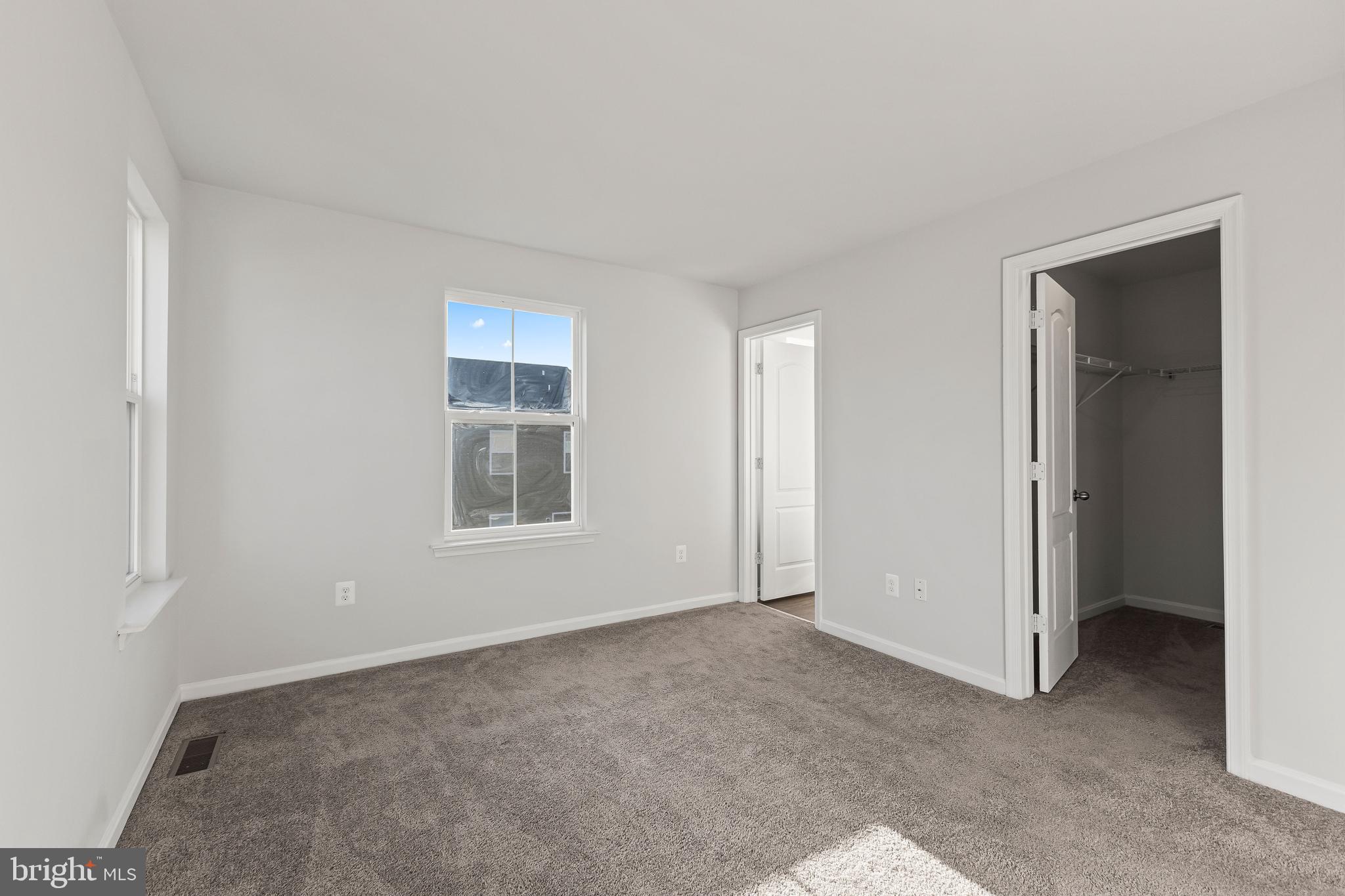 MEADE'S CROSSING - Residential