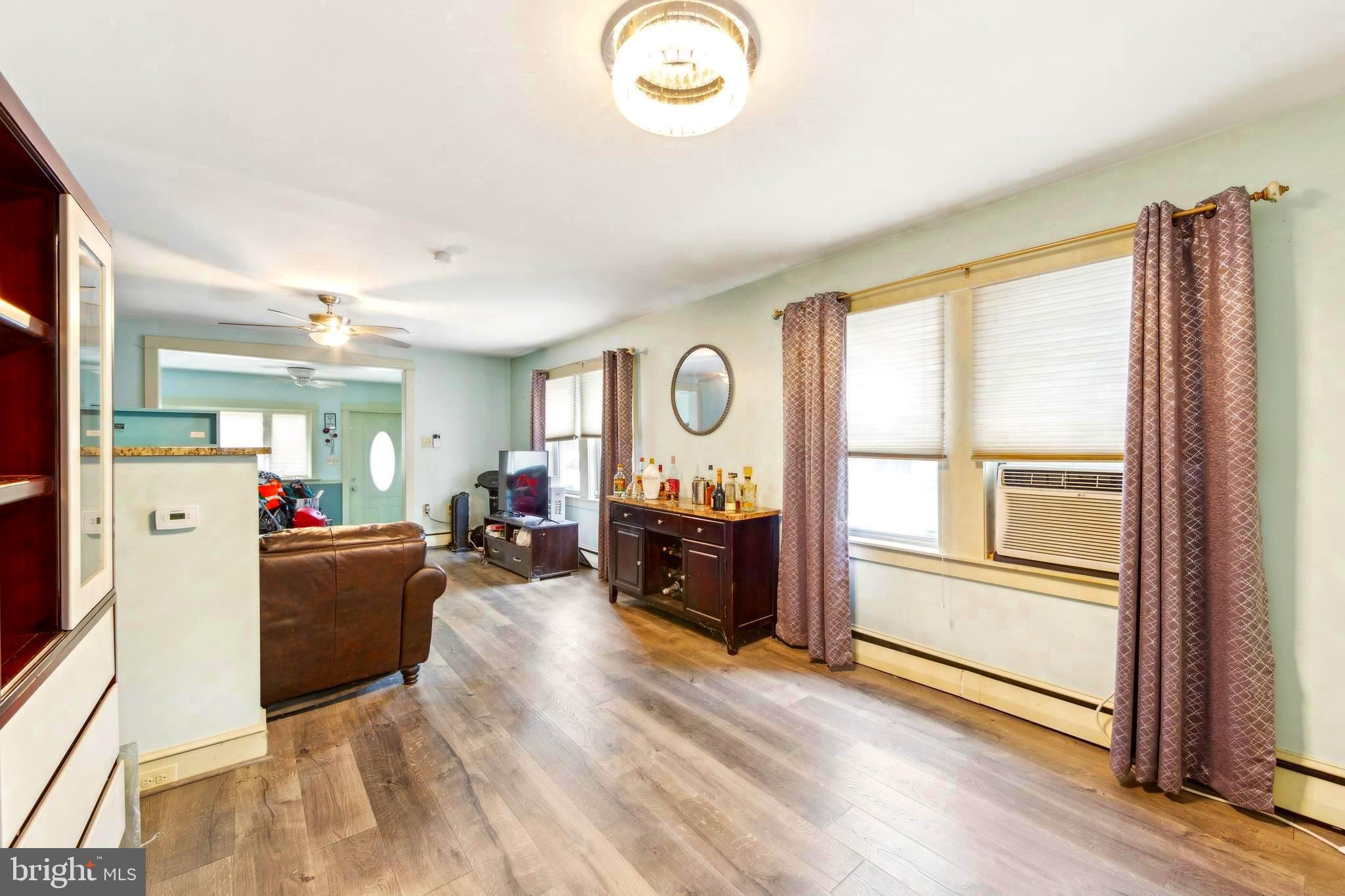 SPRINGFIELD - Residential