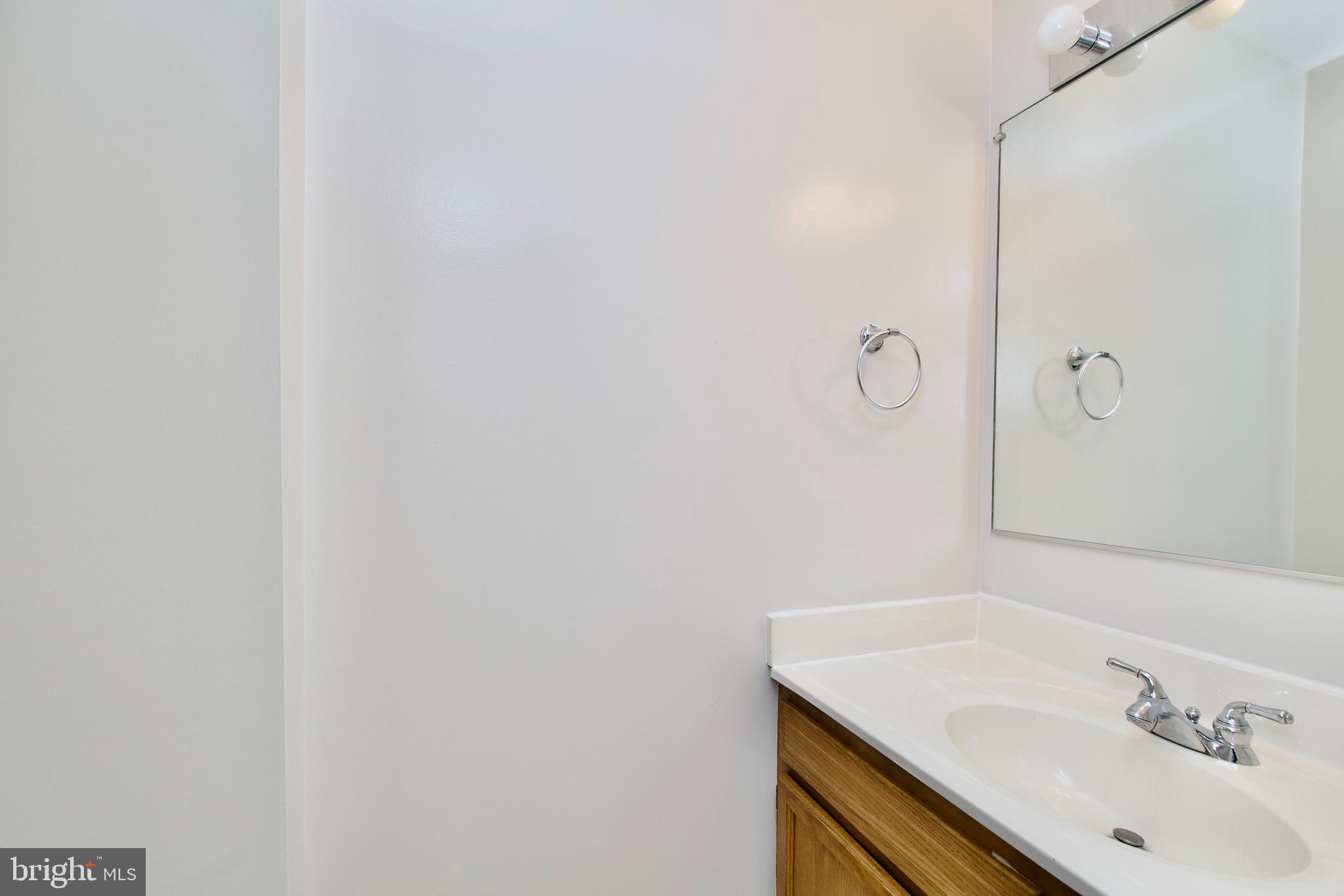 PINECREST - Residential Lease