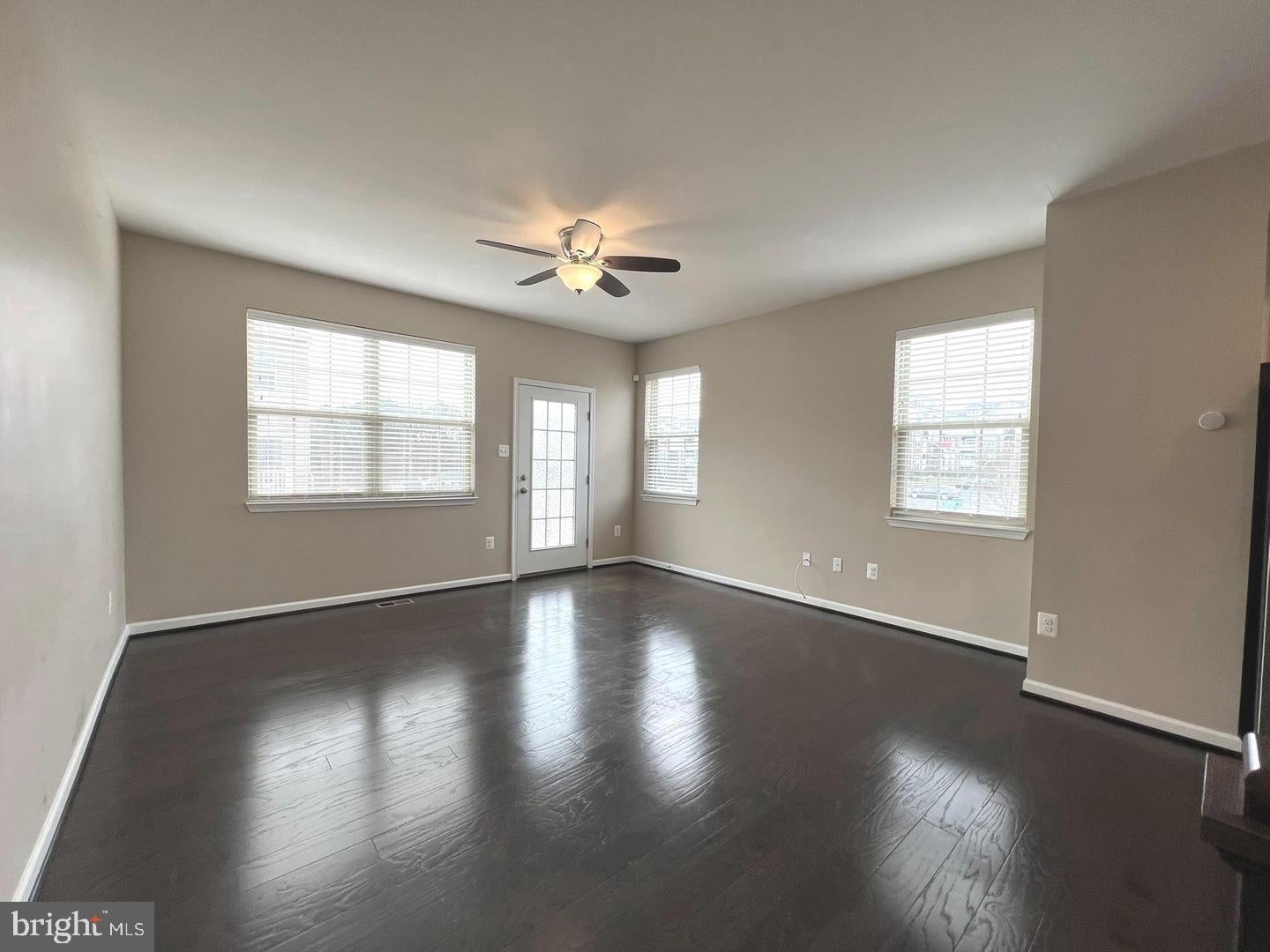 2830 MARVIN LANE