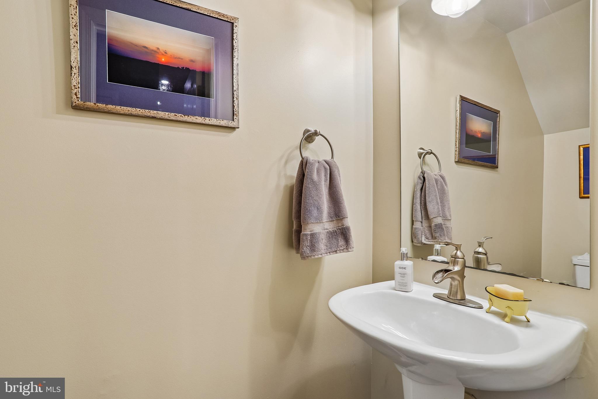 MAIN FARM - Residential