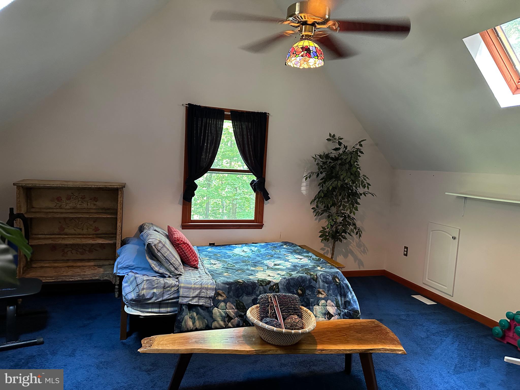 COOLFONT MOUNTAINSIDE - Residential