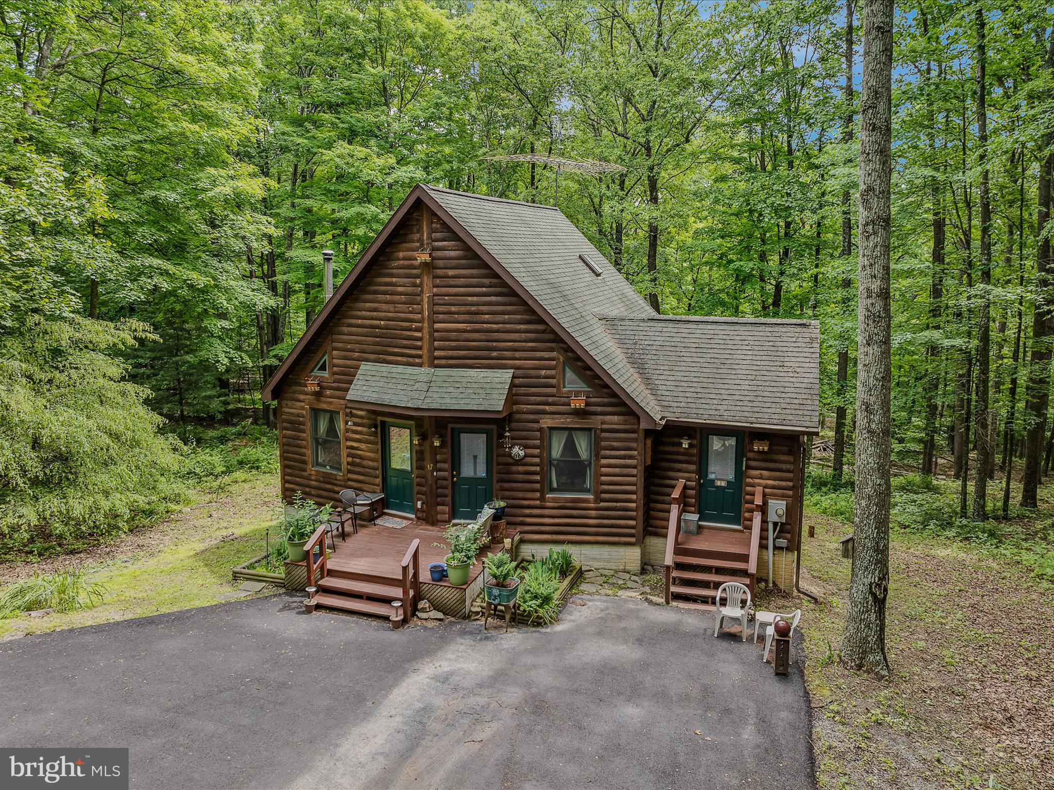 COOLFONT MOUNTAINSIDE - Residential