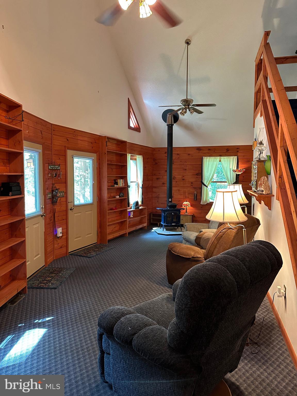 COOLFONT MOUNTAINSIDE - Residential