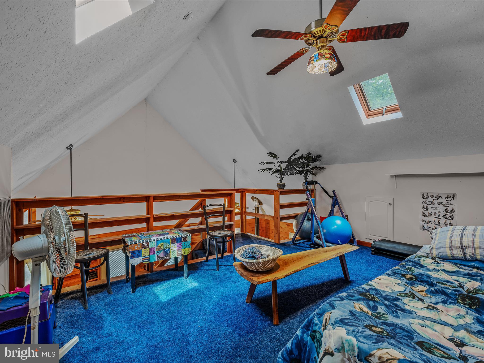 COOLFONT MOUNTAINSIDE - Residential