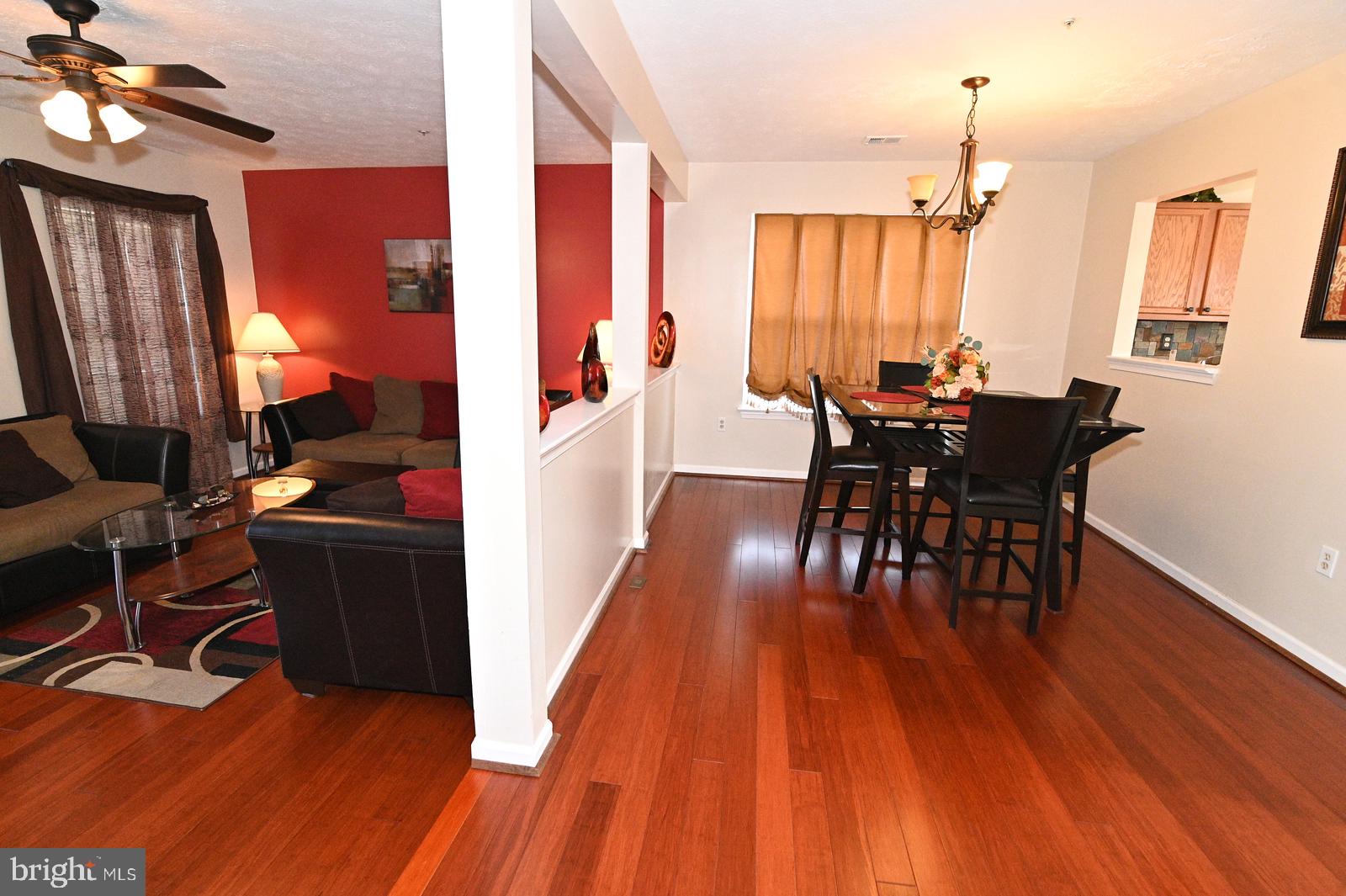 SOUTH HAMPTON - Residential