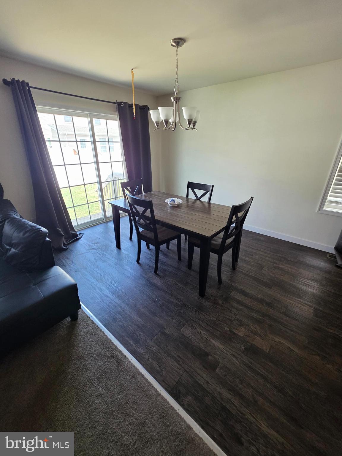 WYNSOME KNOLL - Residential Lease