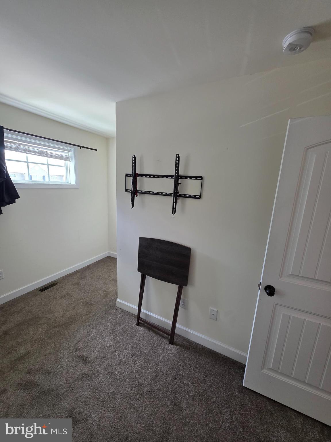 WYNSOME KNOLL - Residential Lease