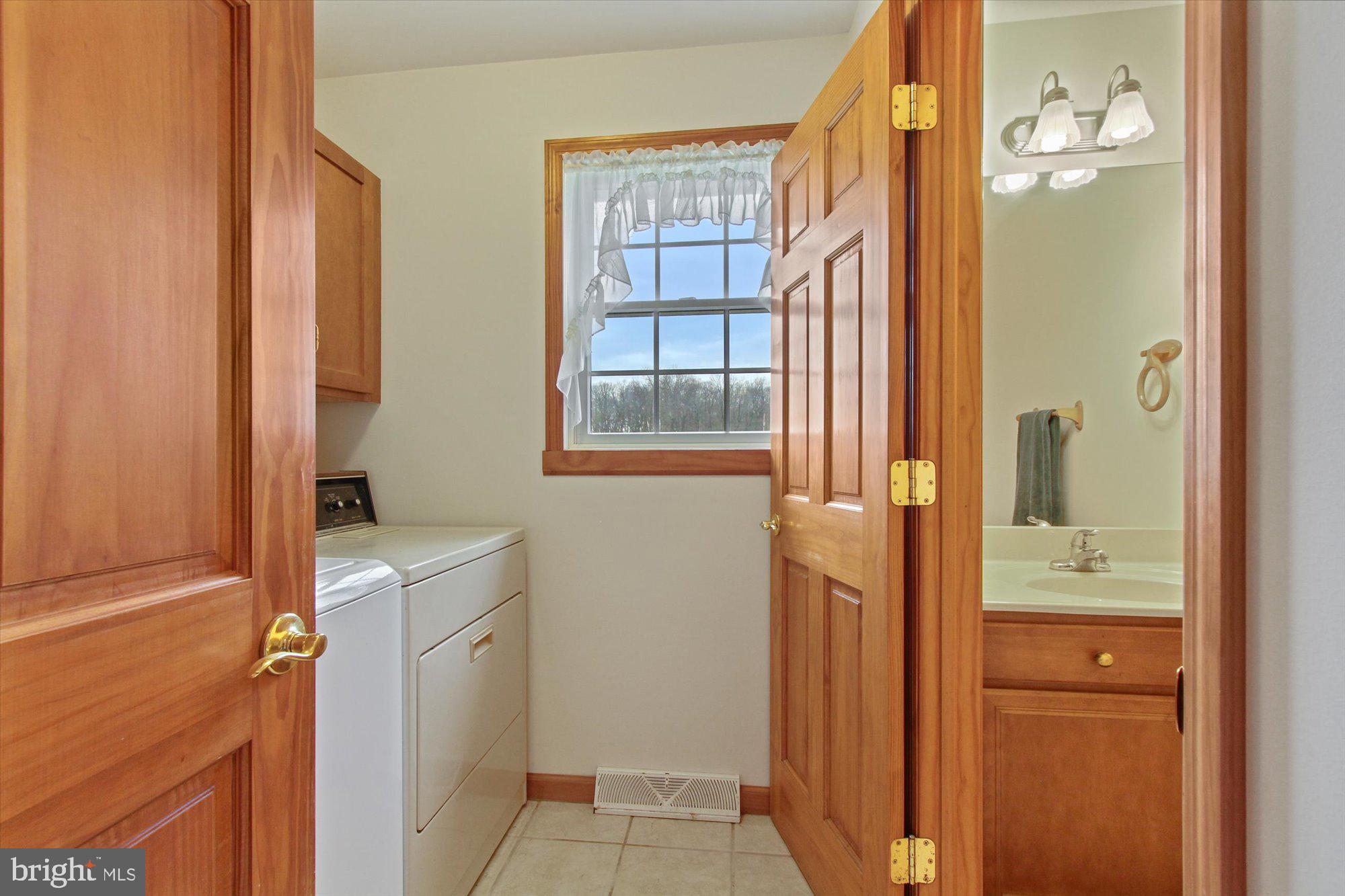 EAST HOPEWELL TWP - Farm