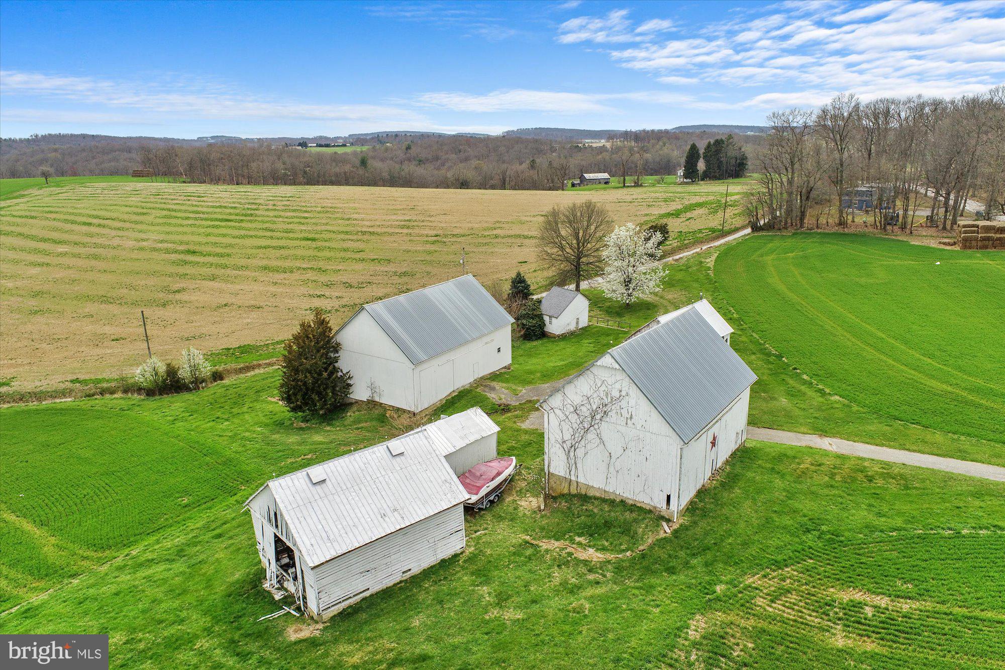 EAST HOPEWELL TWP - Farm