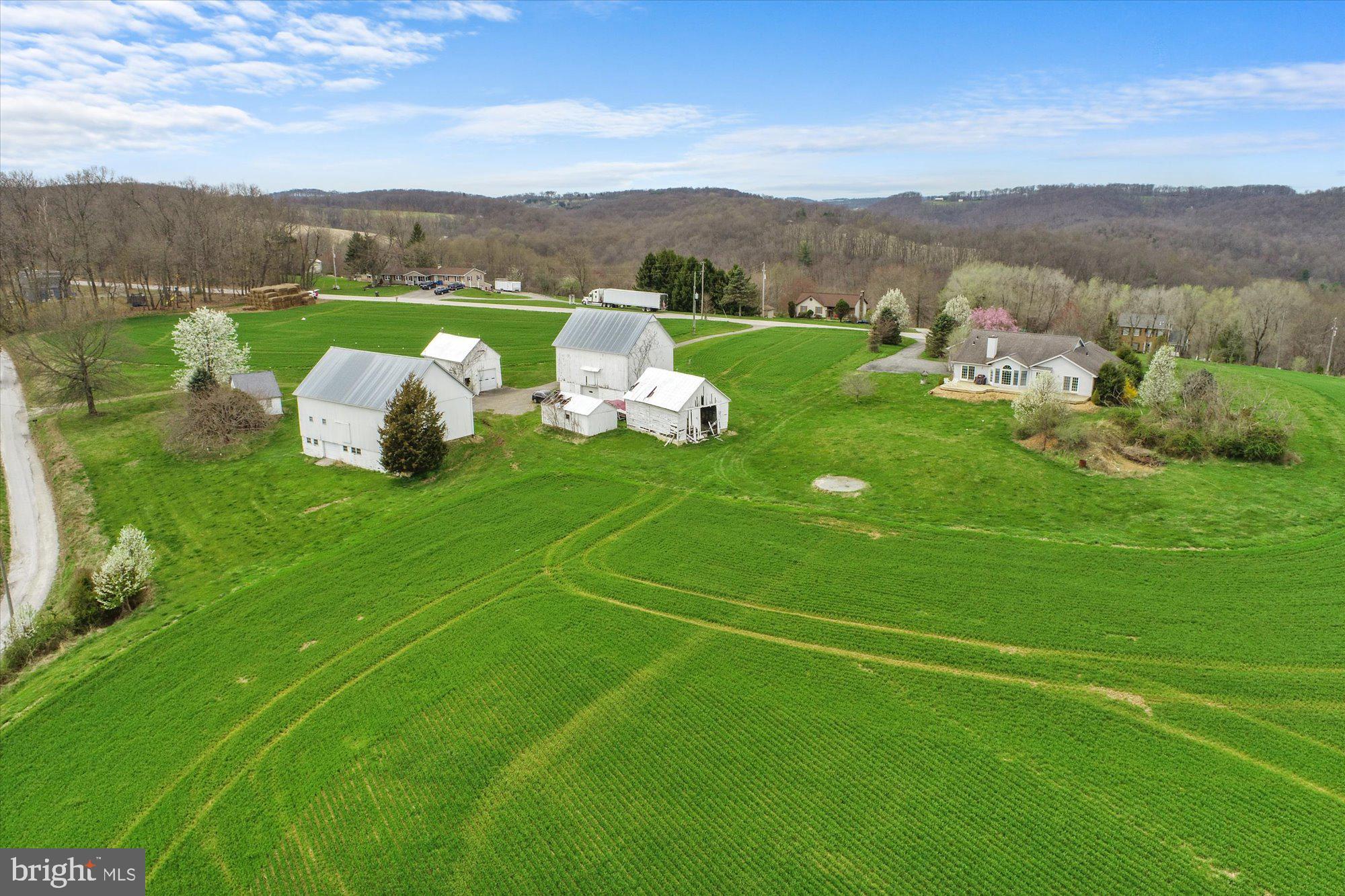 EAST HOPEWELL TWP - Farm