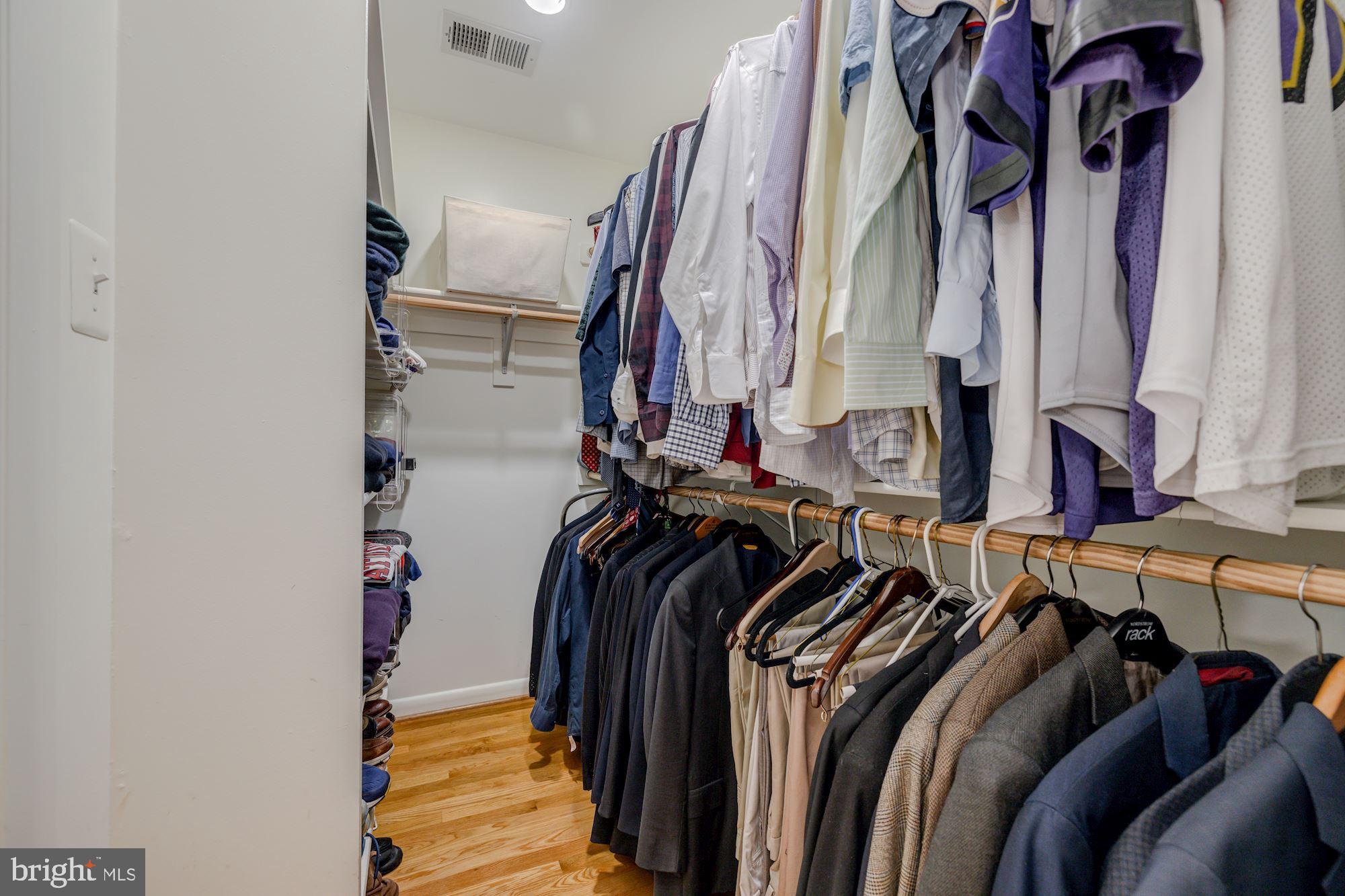 WOODMONT - Residential