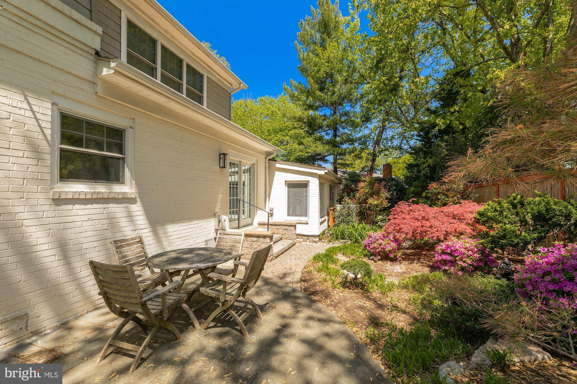 WOODMONT - Residential