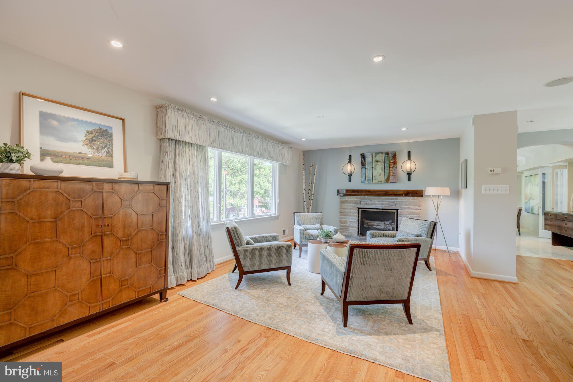 WOODMONT - Residential