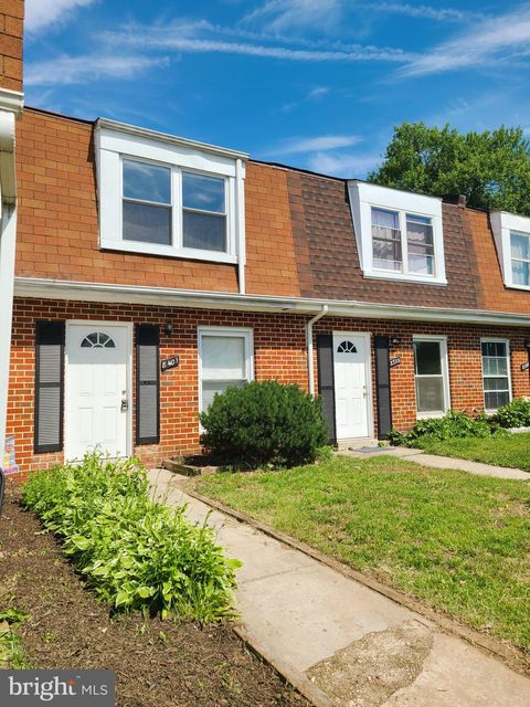 Townhouse For Rent - 8401 Pioneer Drive<br/> SEVERN, MD 21144