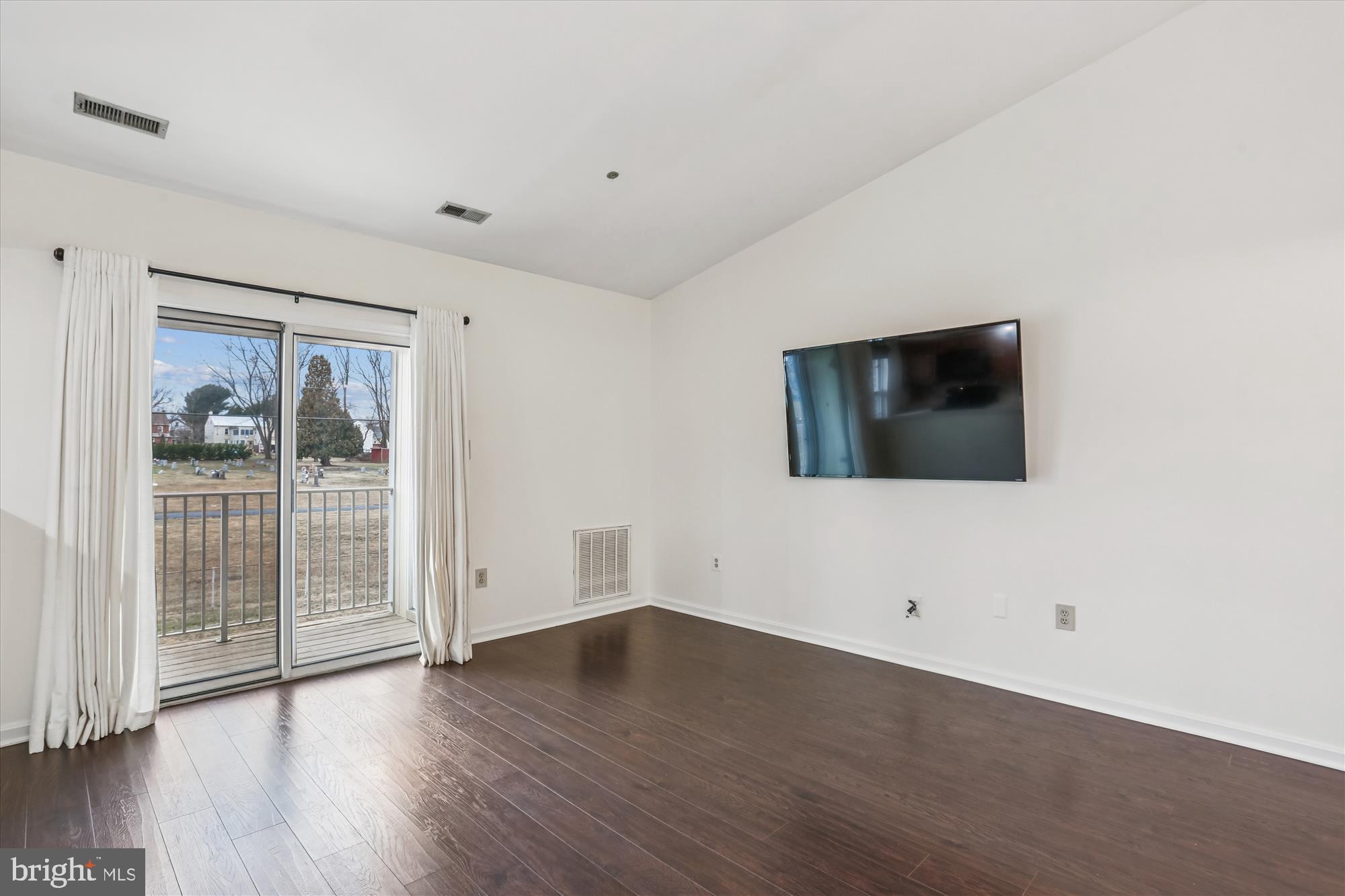 BRIERCREST HEIGHTS - Residential