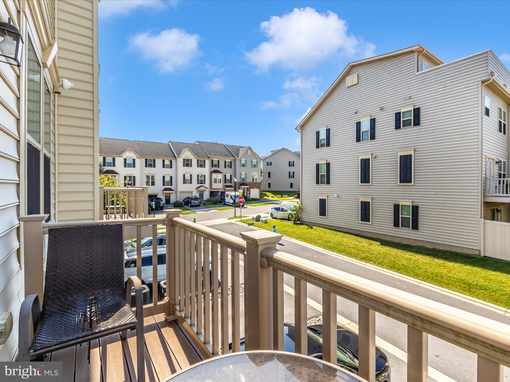 OAKDALE VILLAGE - Residential