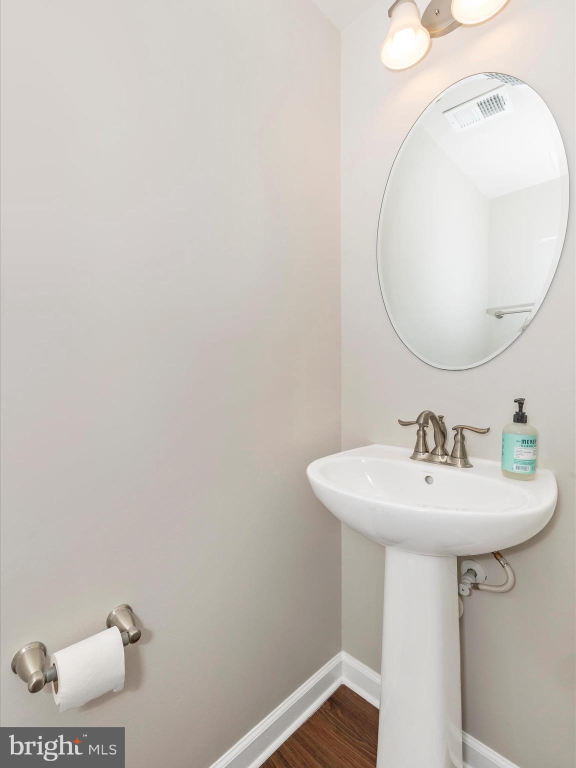 OAKDALE VILLAGE - Residential