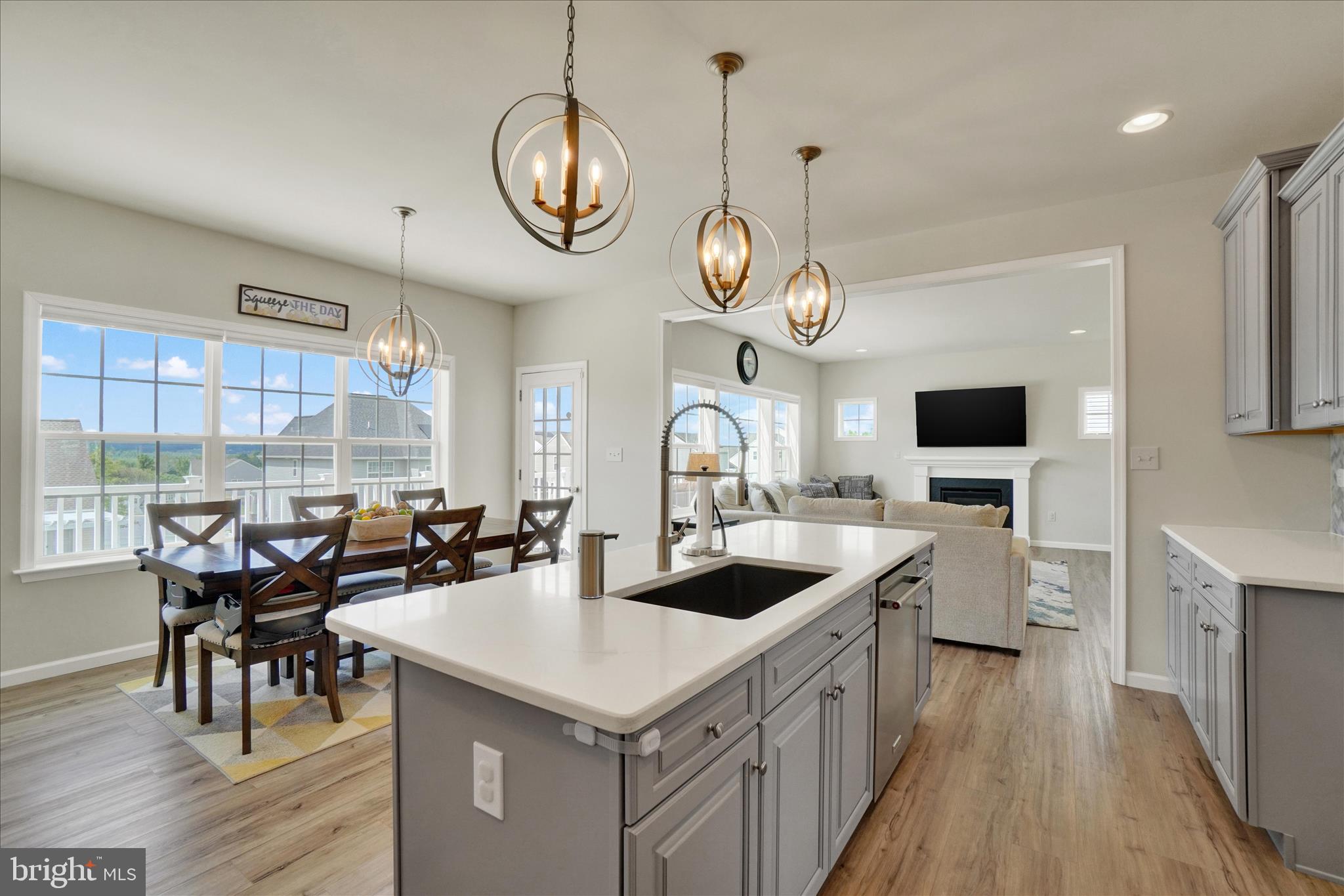 ROLLING MEADOWS AT RENTZEL FARM - Residential