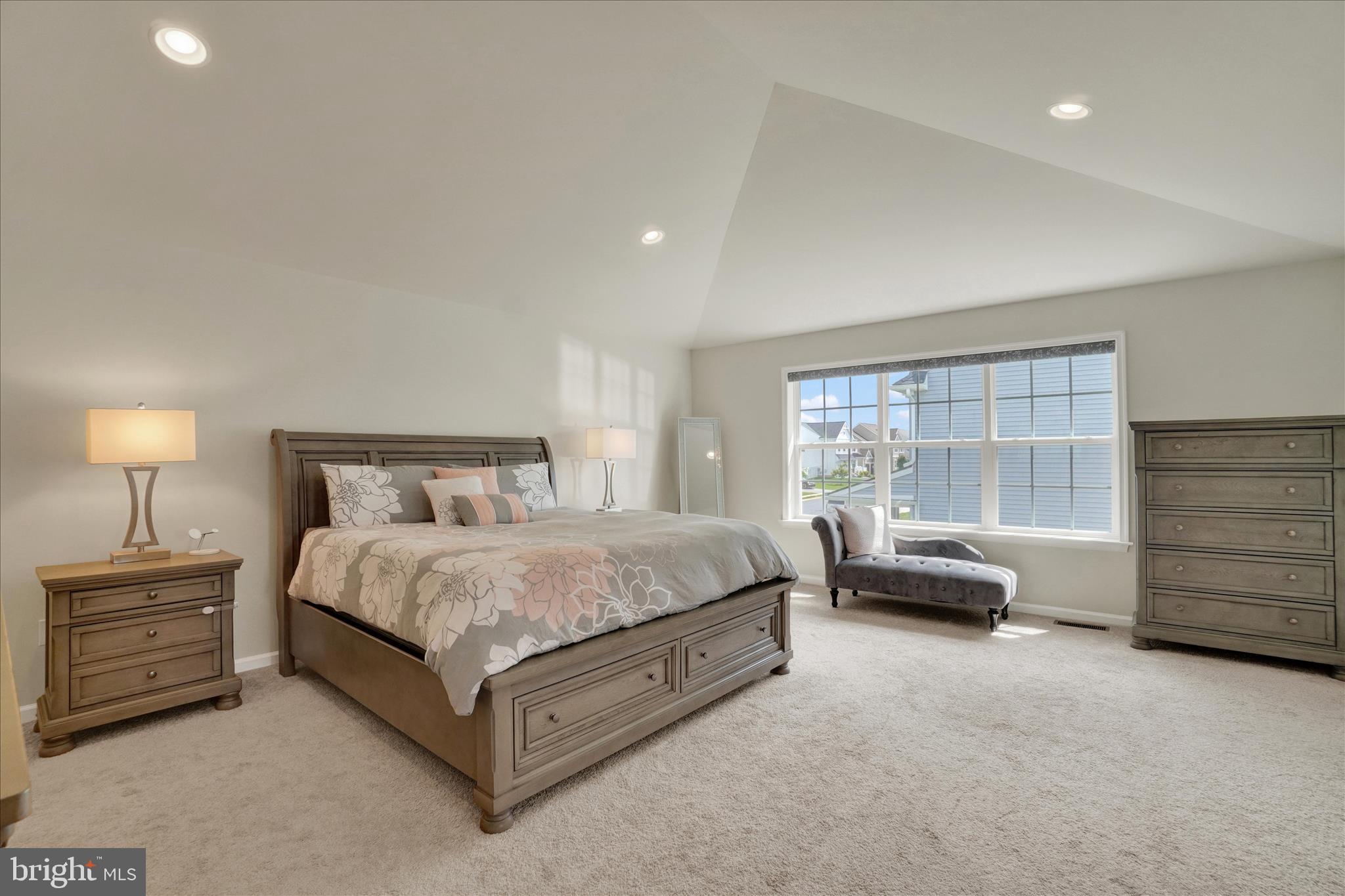ROLLING MEADOWS AT RENTZEL FARM - Residential