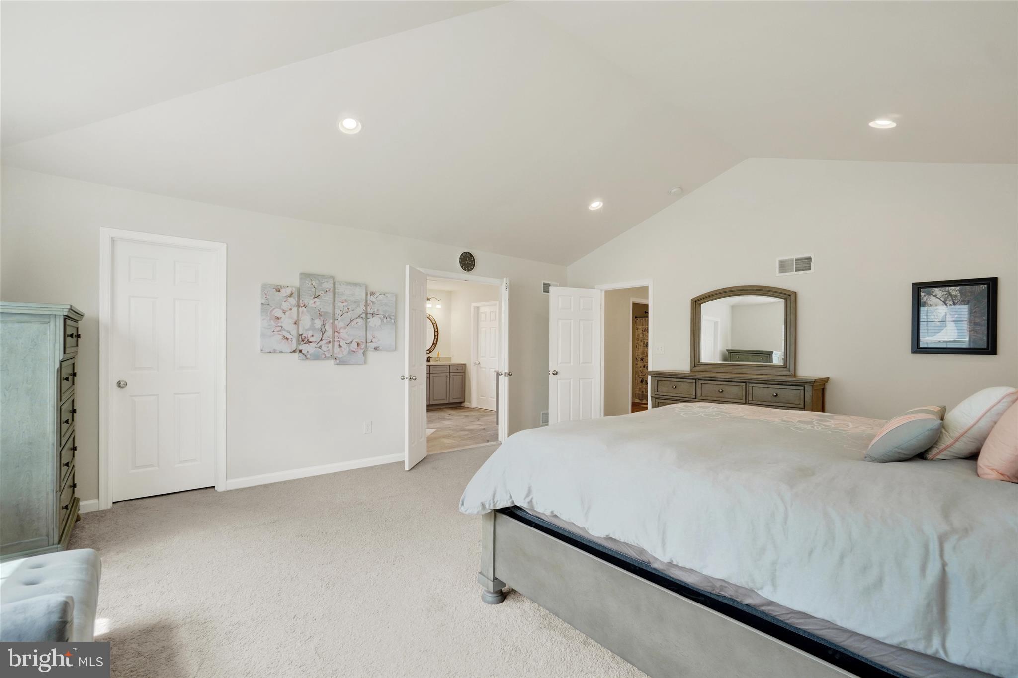 ROLLING MEADOWS AT RENTZEL FARM - Residential