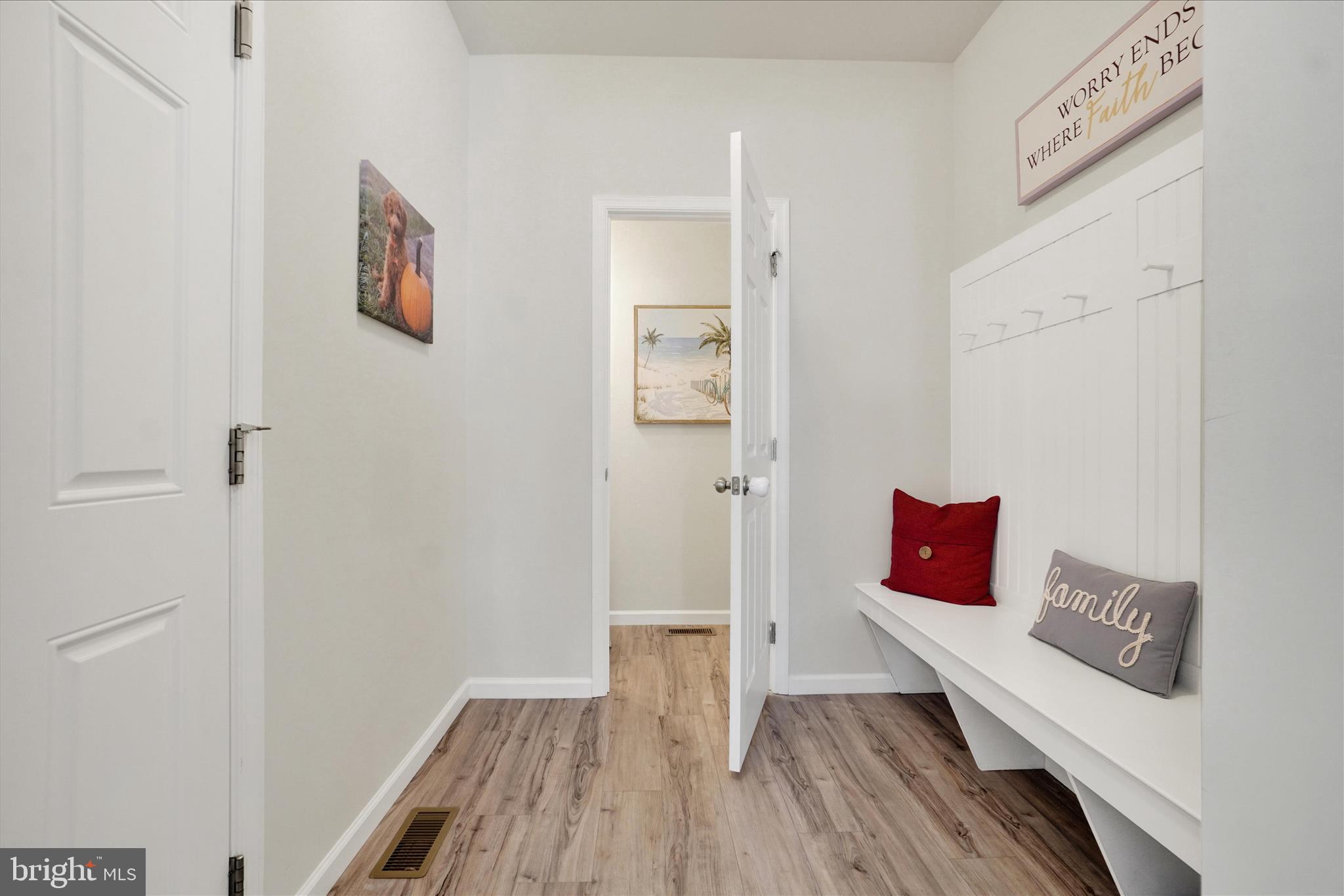 ROLLING MEADOWS AT RENTZEL FARM - Residential